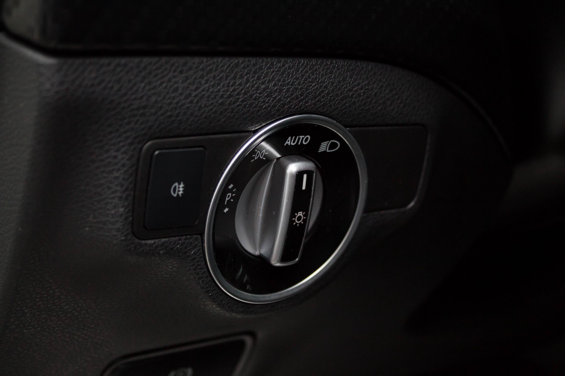 Mercedes-Benz A-Klasse 180 Cdi AMG Night Navi/Xenon/Pts Foto 26