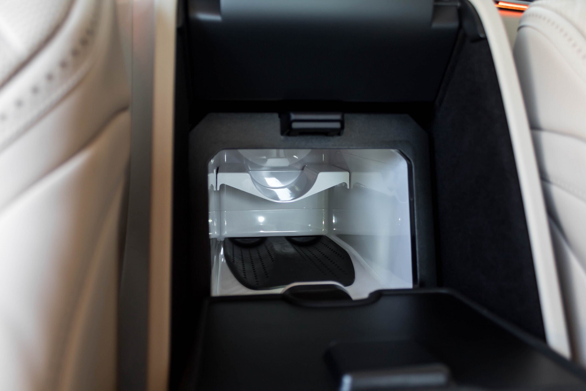 Mercedes-Benz S-Klasse 560 Maybach 4-M Designo First Class Full Options Aut9 Foto 68