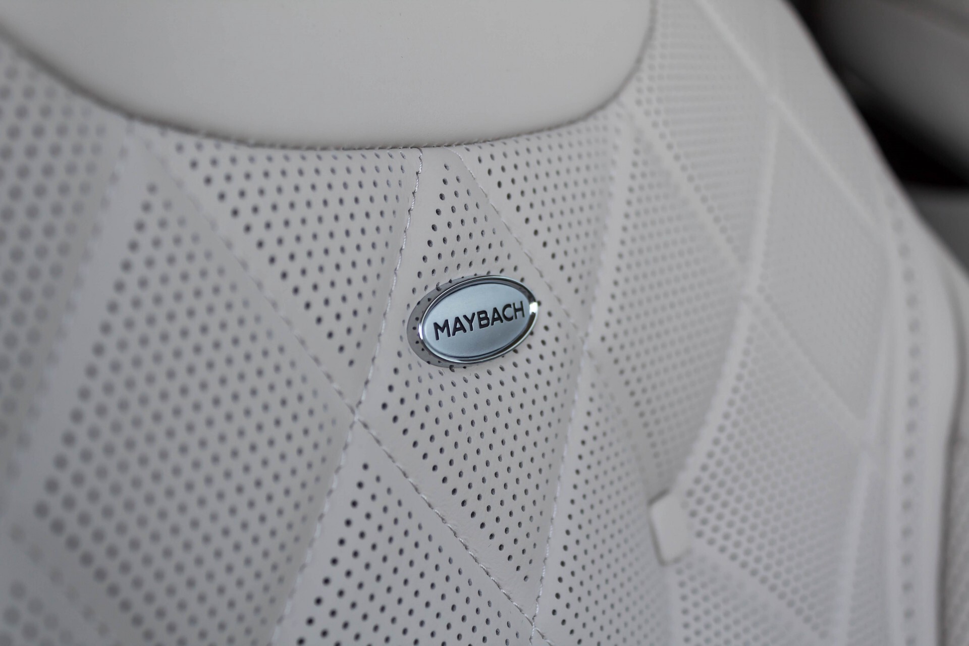 Mercedes-Benz S-Klasse 560 Maybach 4-M Designo First Class Full Options Aut9 Foto 69