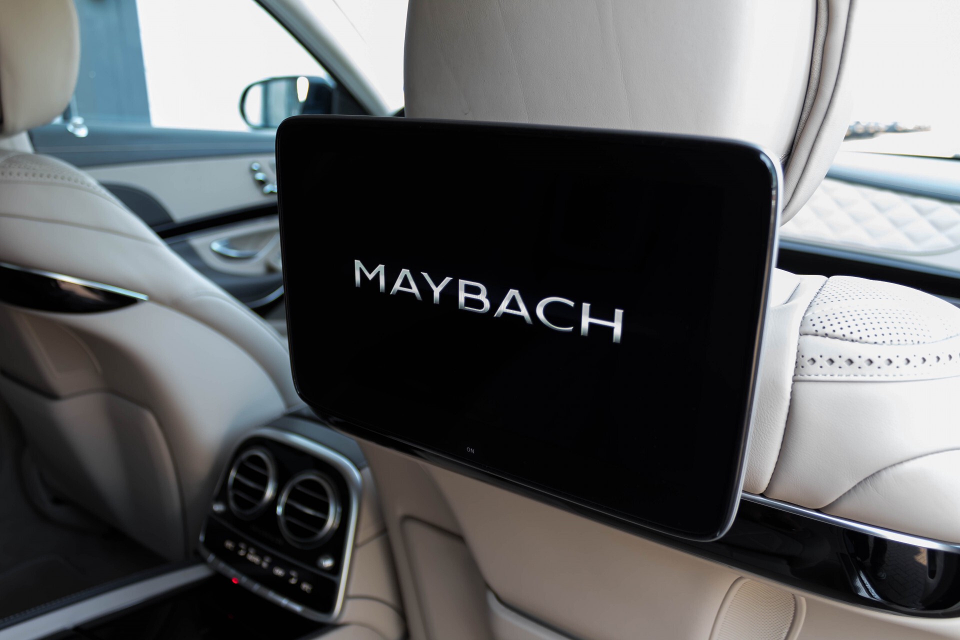 Mercedes-Benz S-Klasse 560 Maybach 4-M Designo First Class Full Options Aut9 Foto 71