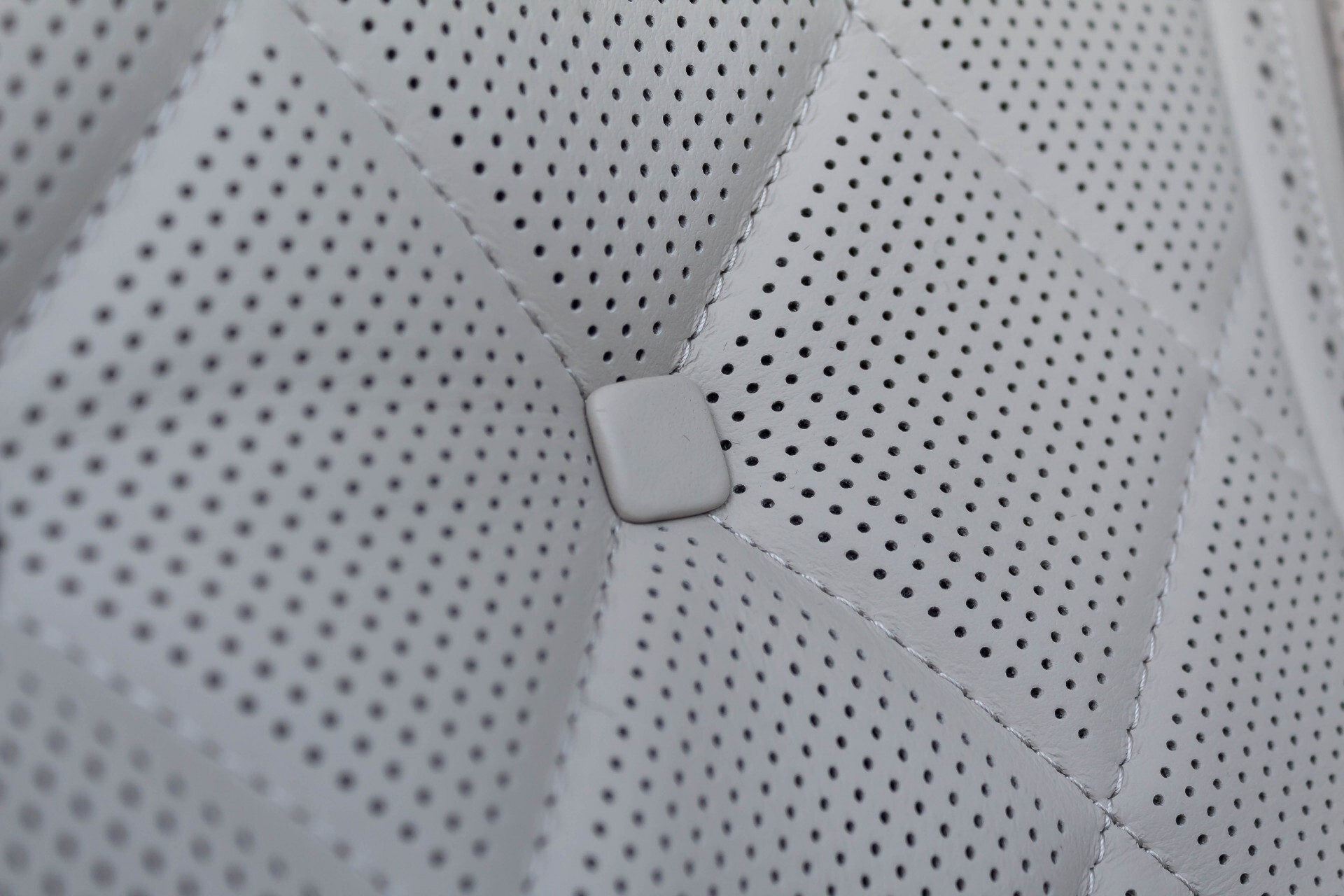 Mercedes-Benz S-Klasse 560 Maybach 4-M Designo First Class Full Options Aut9 Foto 75