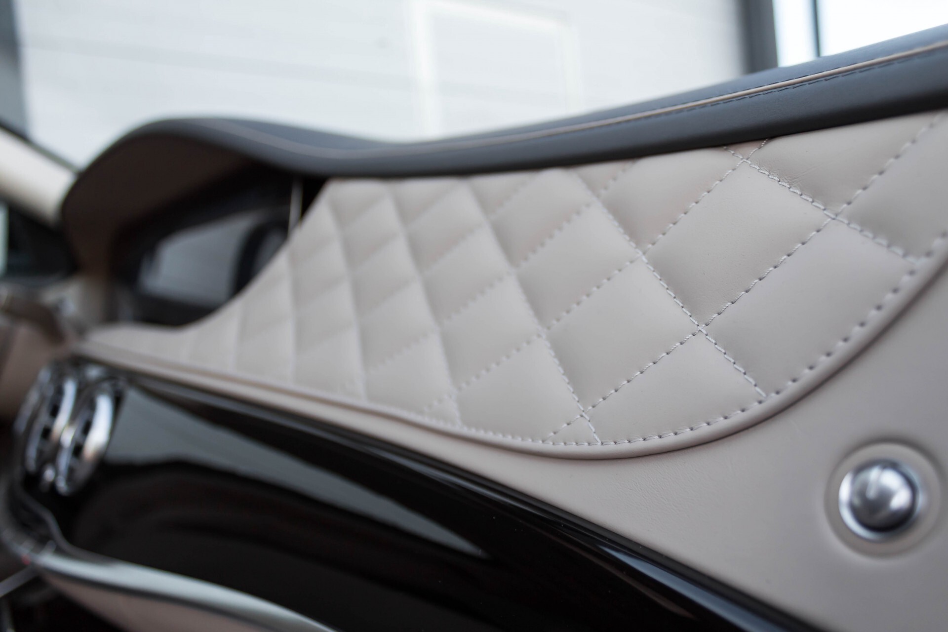 Mercedes-Benz S-Klasse 560 Maybach 4-M Designo First Class Full Options Aut9 Foto 76