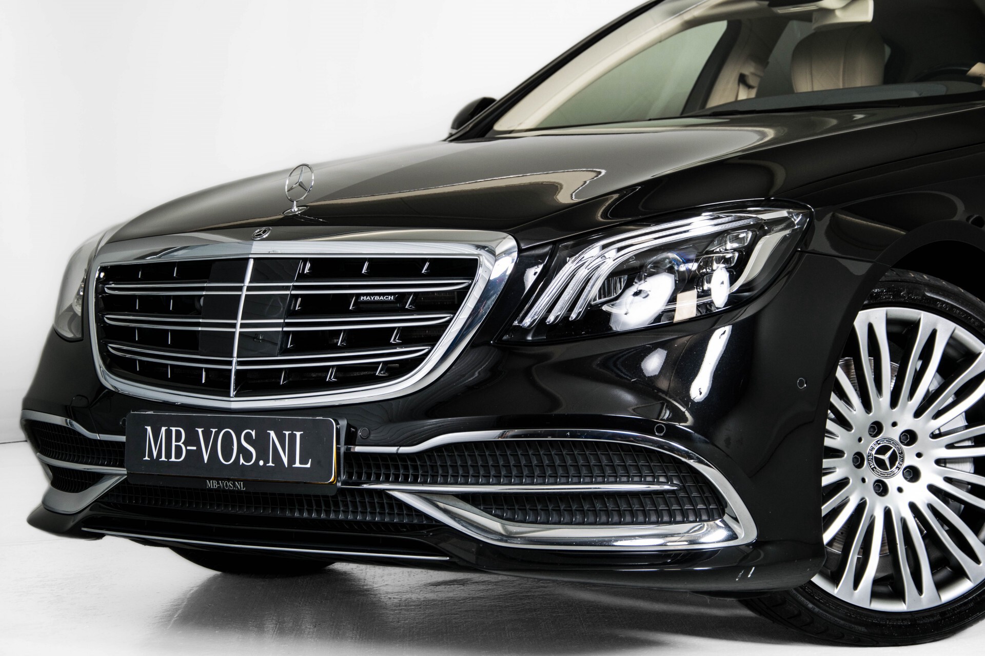 Mercedes-Benz S-Klasse 560 Maybach 4-M Designo First Class Full Options Aut9 Foto 84