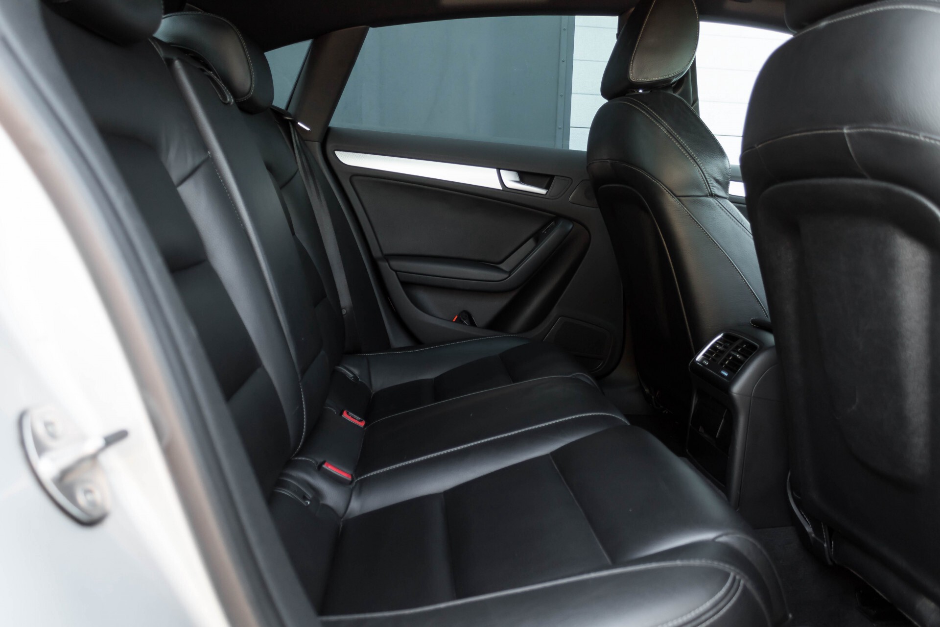 Audi A5 Sportback 2.0 TFSI Pro Line Leder/Sportstoelen/19"/NL Auto/NAP Foto 4
