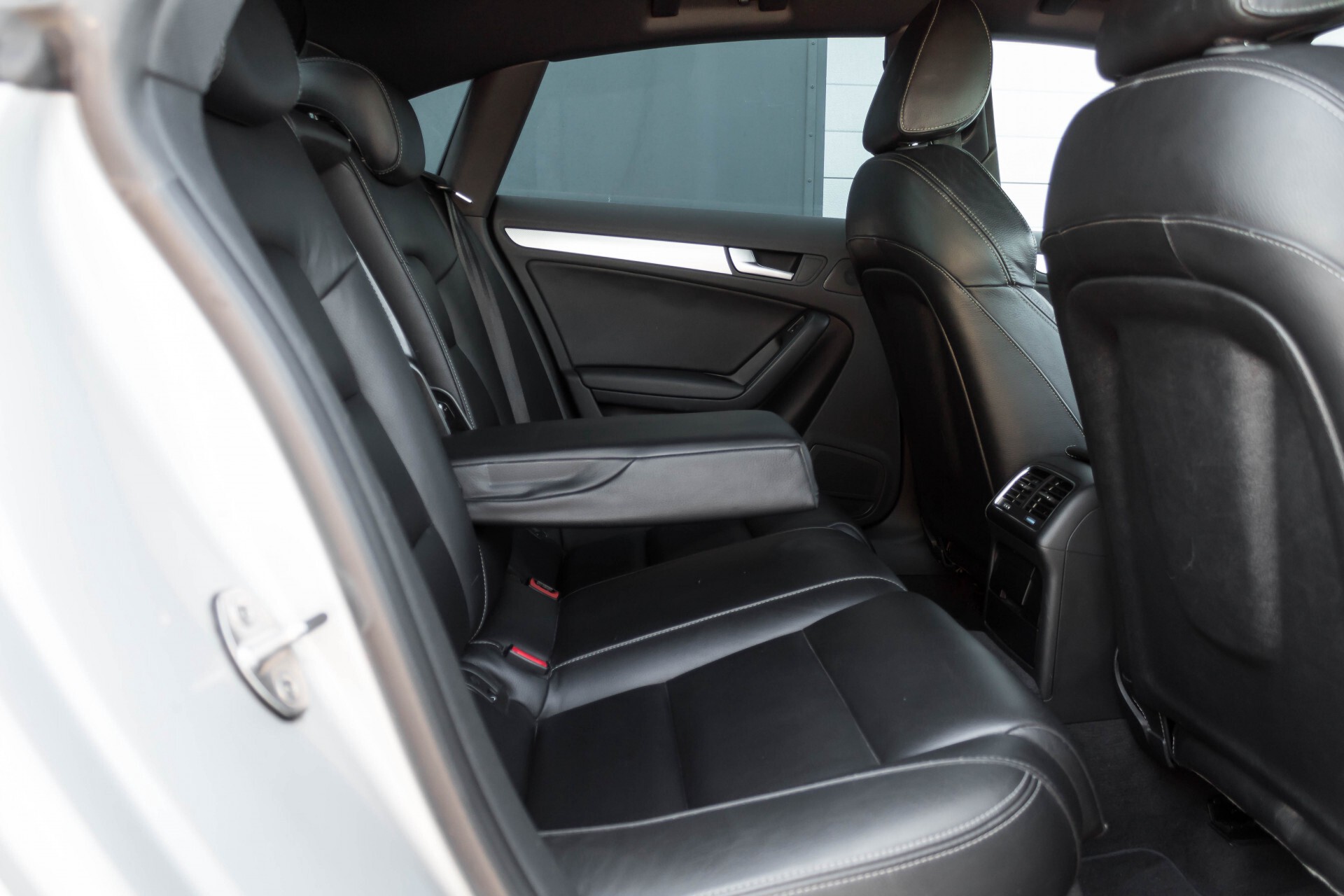 Audi A5 Sportback 2.0 TFSI Pro Line Leder/Sportstoelen/19"/NL Auto/NAP Foto 5