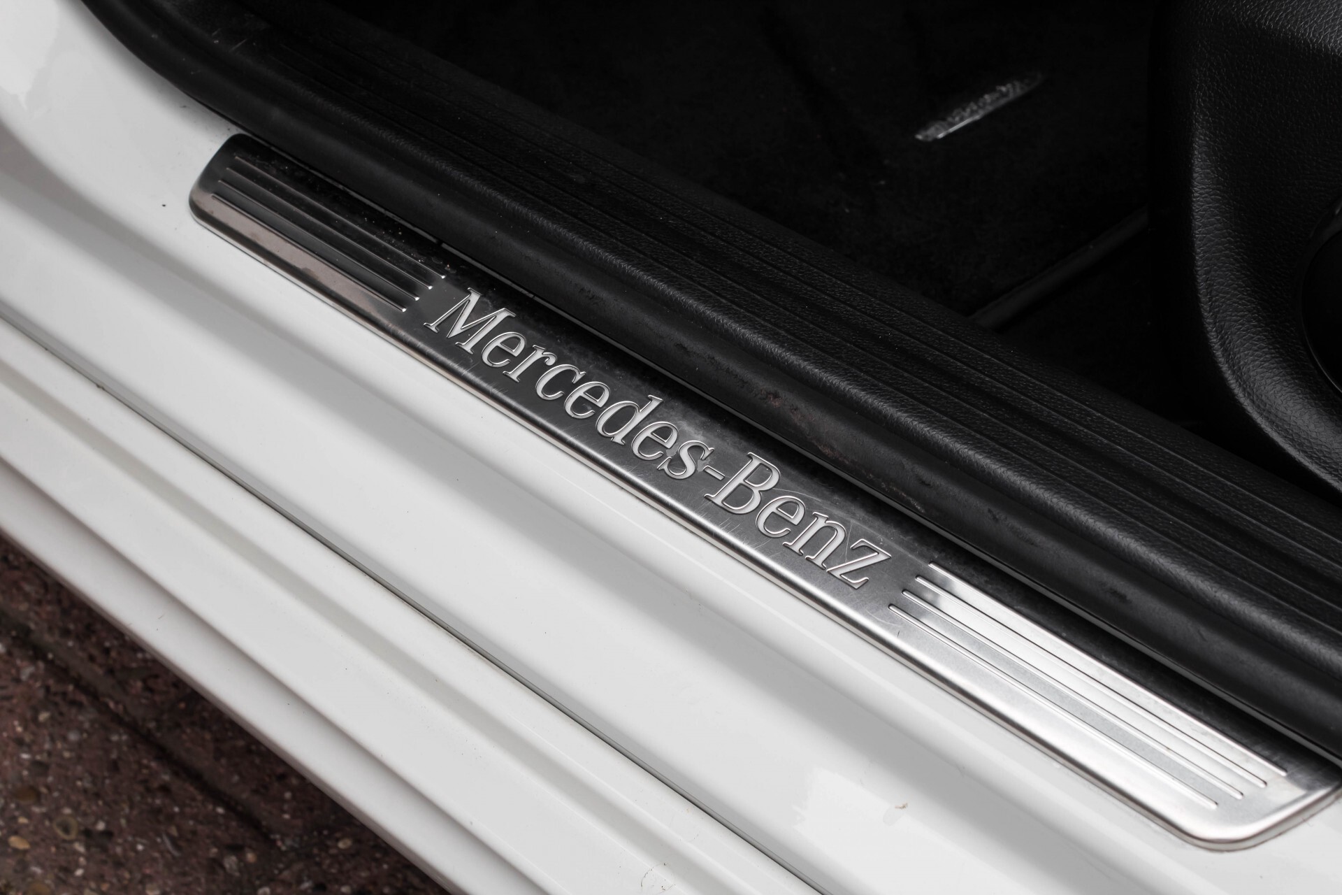 Mercedes-Benz CLA-Klasse 180 BE Xenon/Parctronic/Standkachel/Navi Foto 51