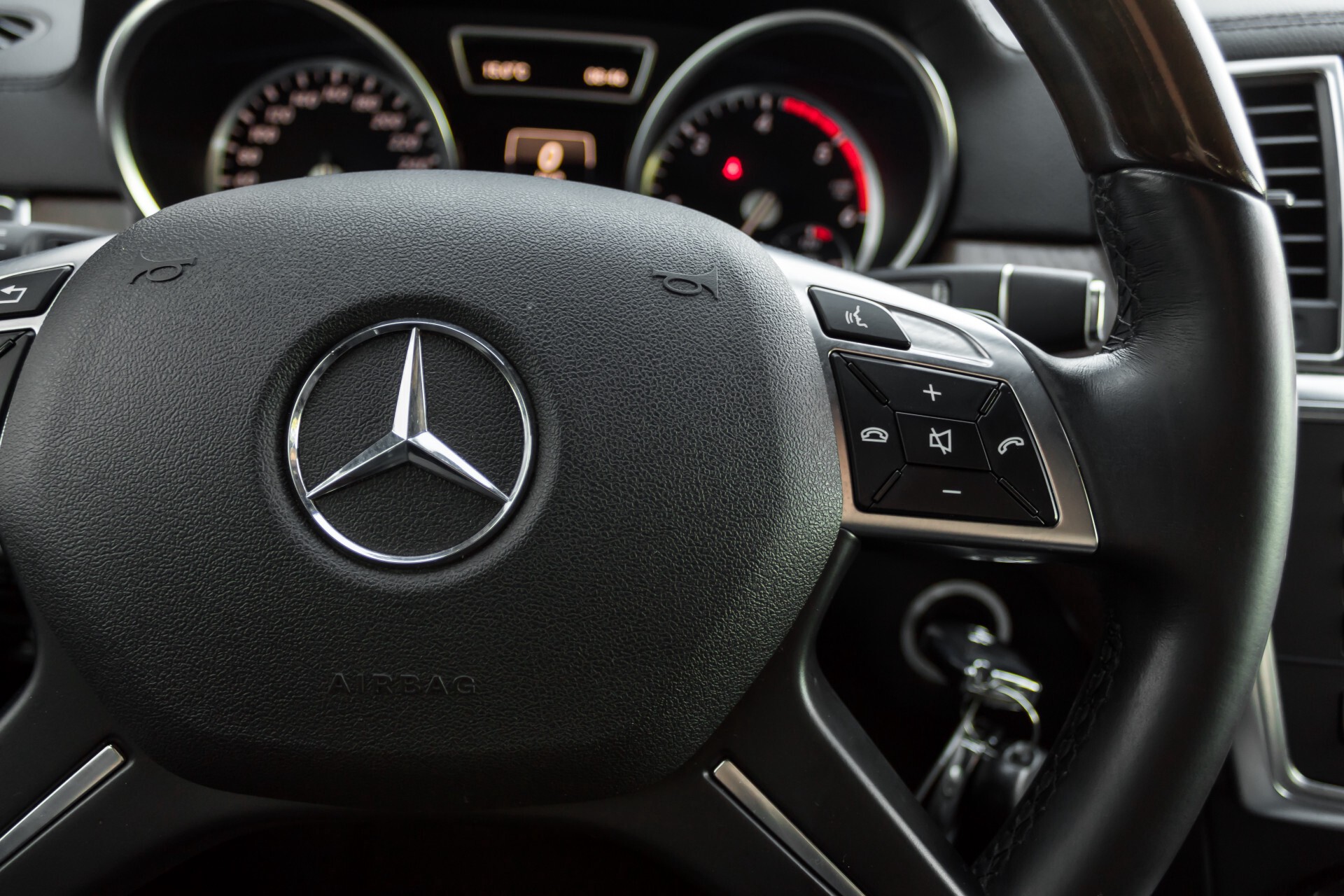 Mercedes-Benz GL-Klasse 350 Bluetec 4-M AMG Active Curve/Panorama/7-persoons/360 camera/Distronic/Trekhaak Aut7 Foto 16