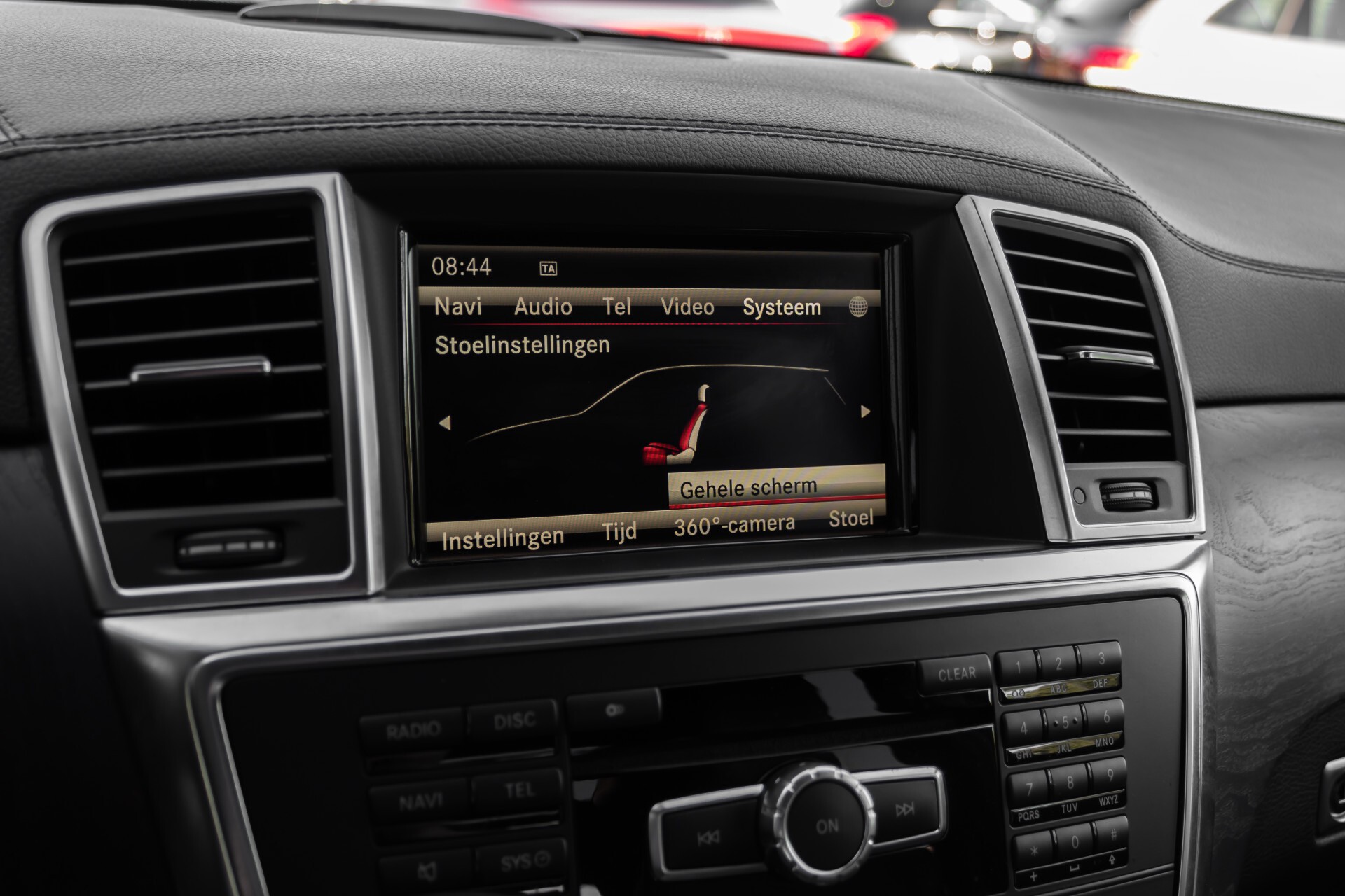 Mercedes-Benz GL-Klasse 350 Bluetec 4-M AMG Active Curve/Panorama/7-persoons/360 camera/Distronic/Trekhaak Aut7 Foto 43