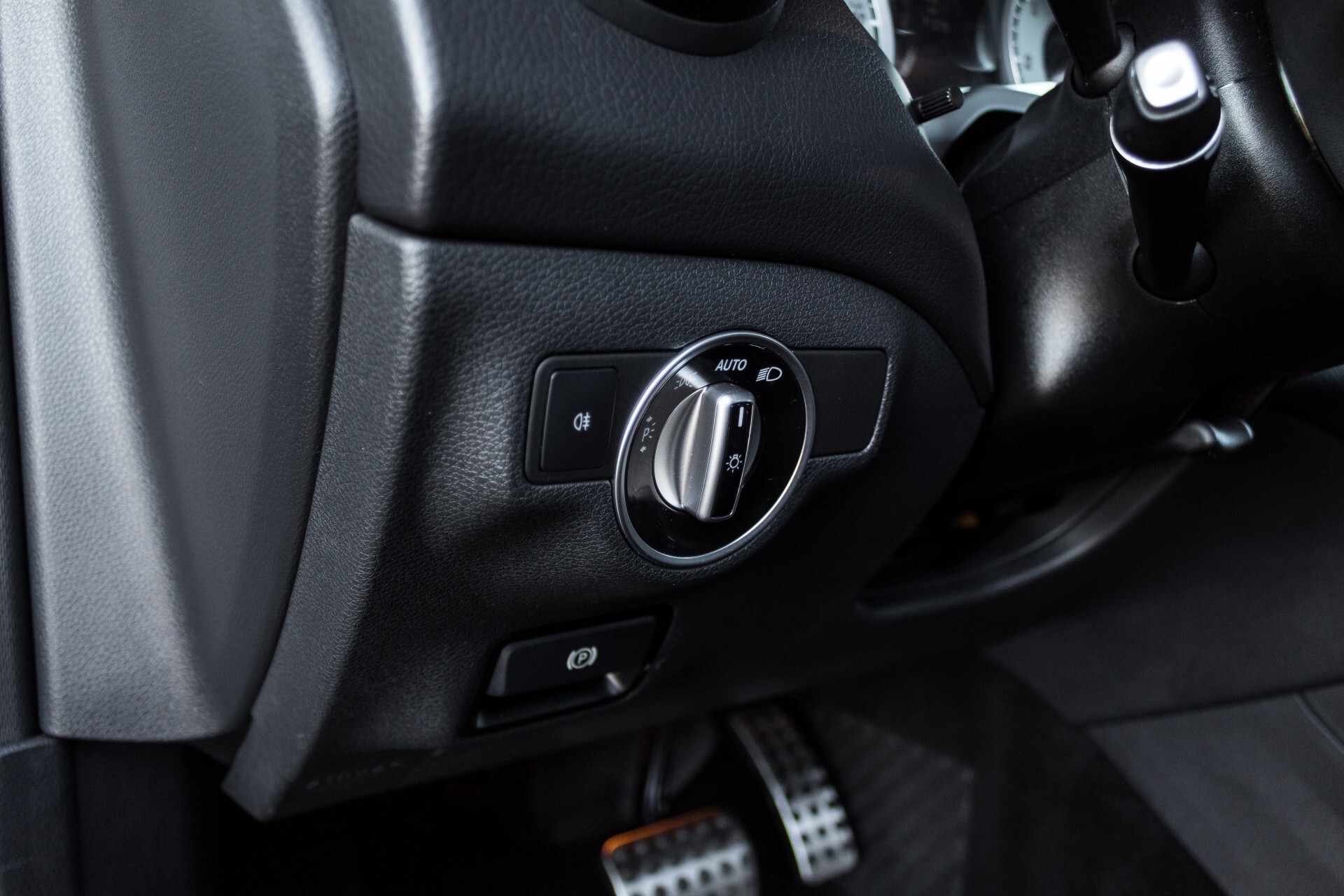 Mercedes-Benz A-Klasse 220 Cdi AMG Panorama/Standkachel/Distronic/Keyless/Memory/Comand Aut7 Foto 17