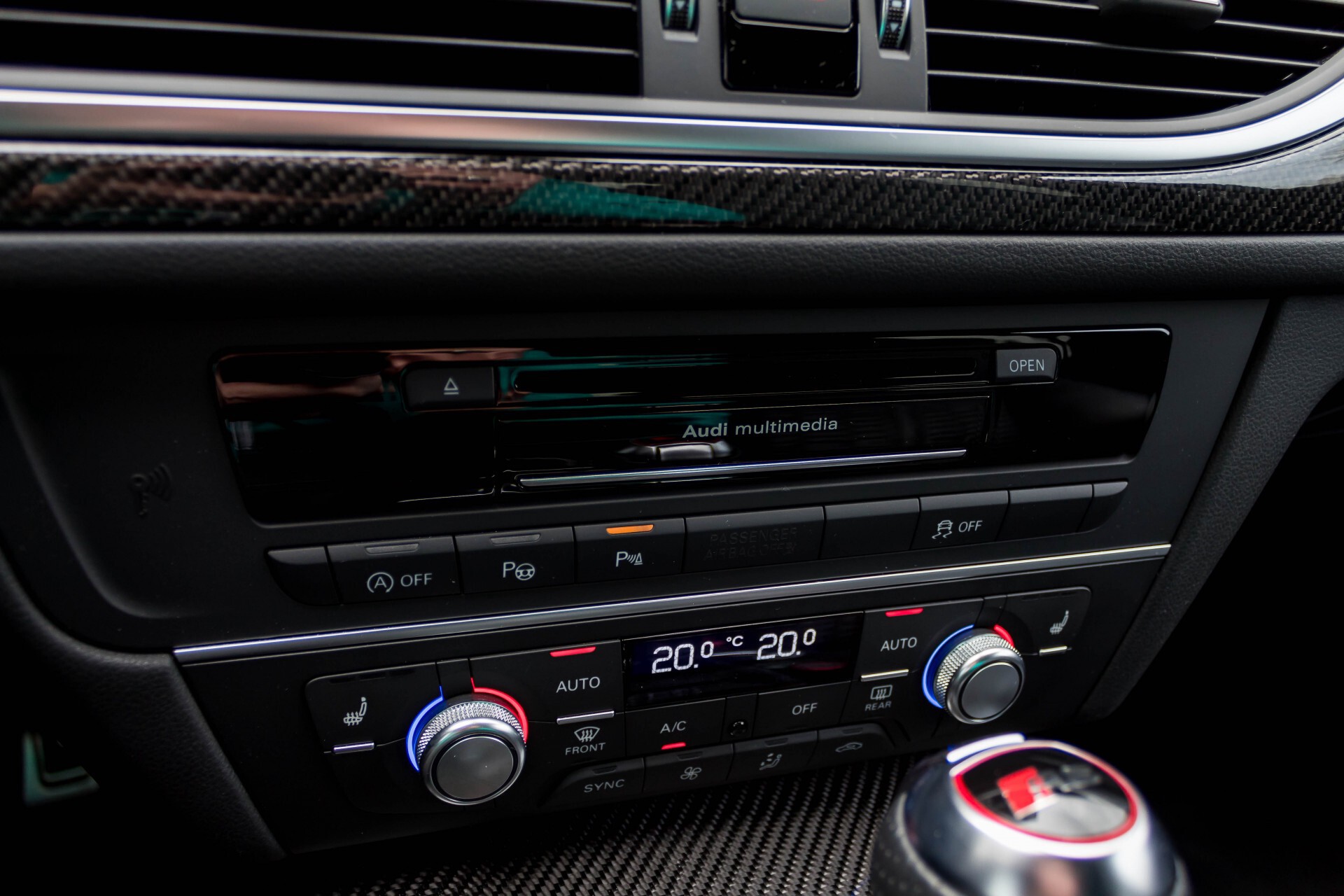 Audi RS6 Avant 4.0 TFSI Quattro Ceramic Dynamic Plus Aut8 Foto 18