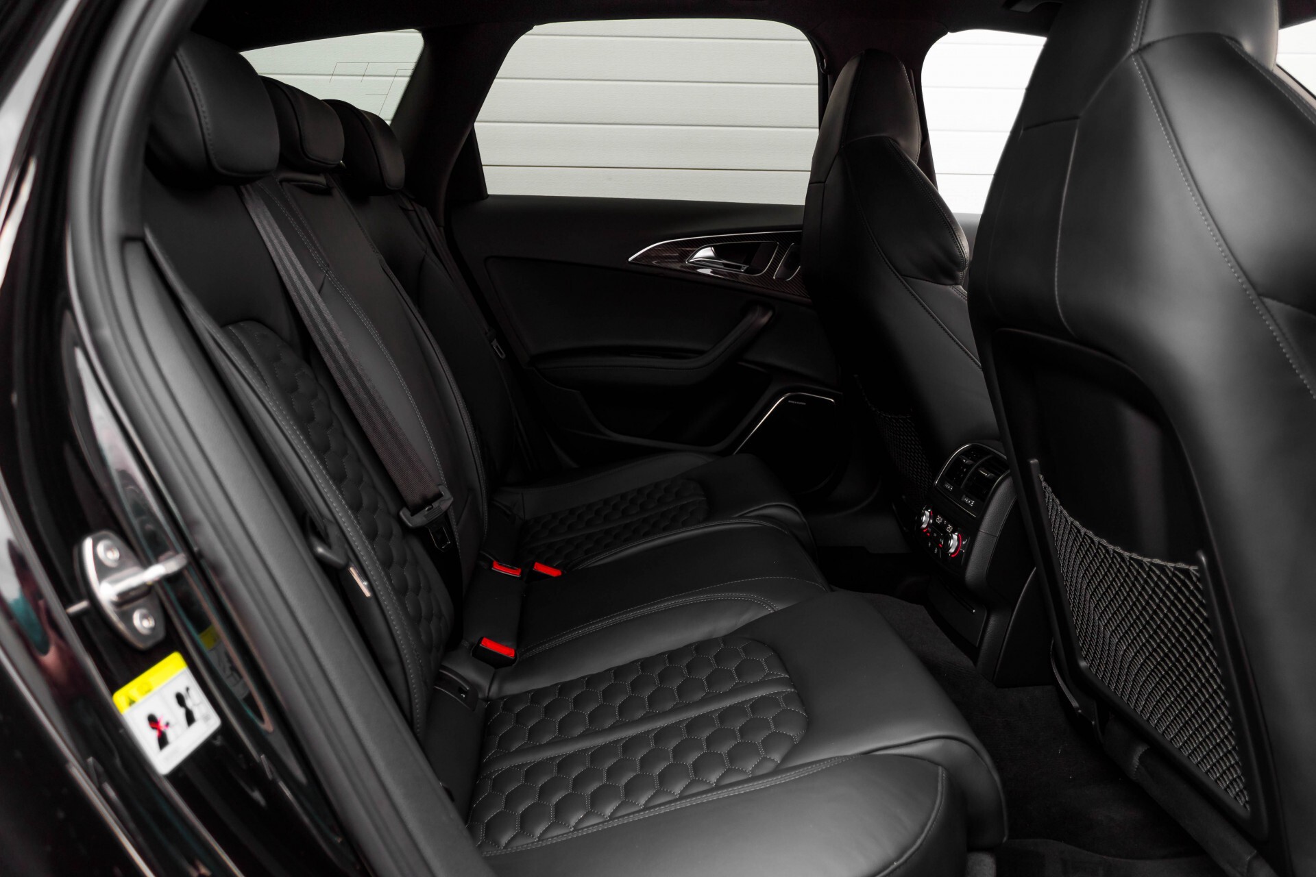 Audi RS6 Avant 4.0 TFSI Quattro Ceramic Dynamic Plus Aut8 Foto 4