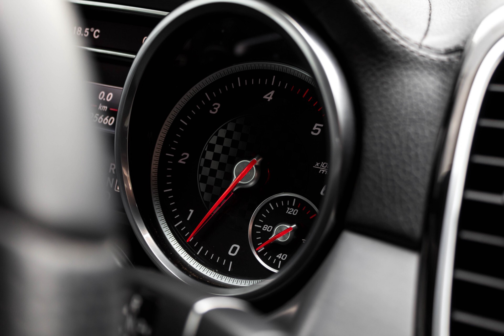 Mercedes-Benz GLE Coupé 350 d 4-M AMG Luchtvering/Distronic/Panorama/Mem/Trekhaak Aut9 Foto 18