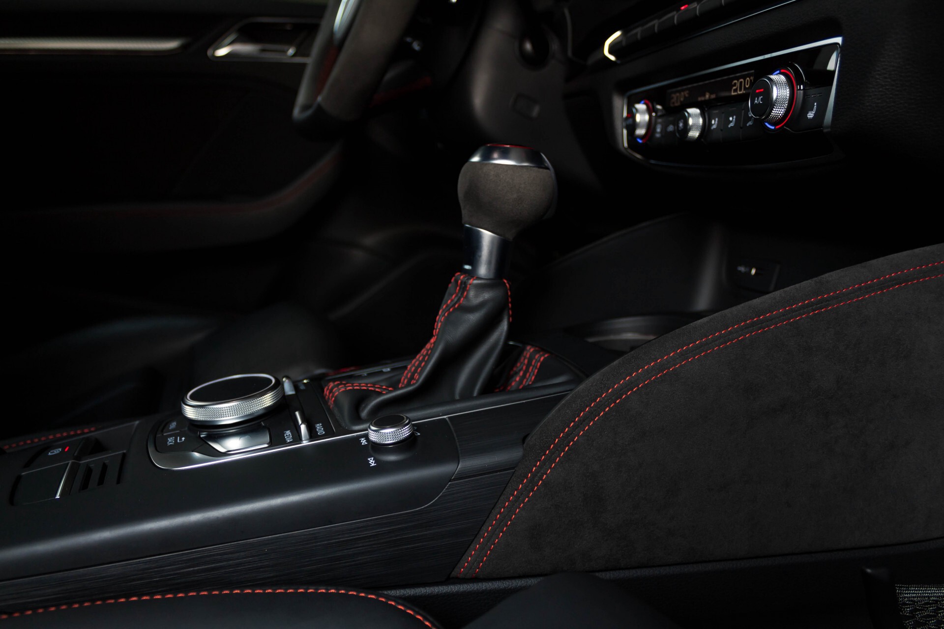 Audi RS3 Sportback 2.5 TFSI Quattro Supersportstoelen/Keyless/Virtual cockpit/Camera/Nappaleder Aut7 Foto 44