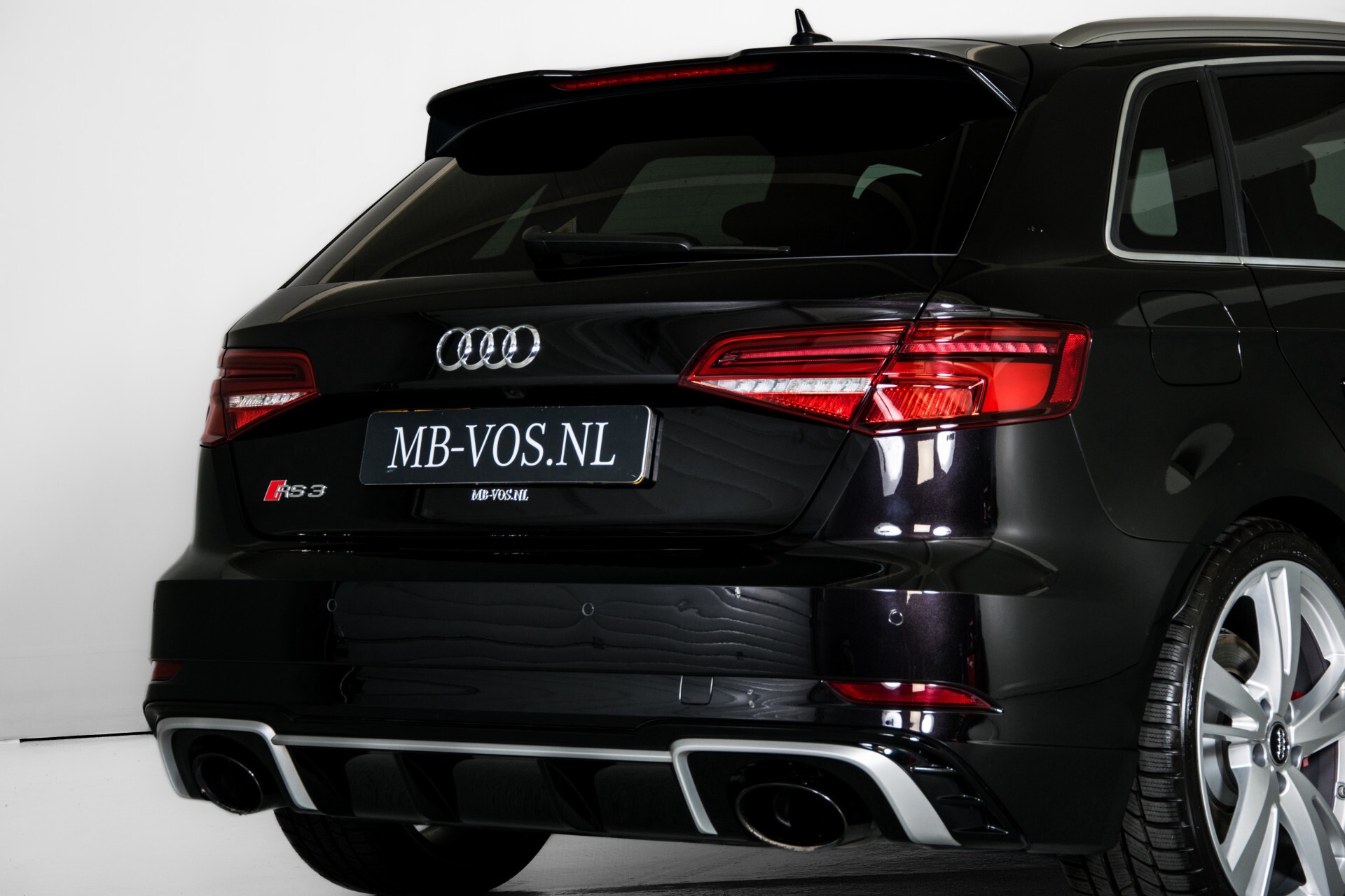 Audi RS3 Sportback 2.5 TFSI Quattro Supersportstoelen/Keyless/Virtual cockpit/Camera/Nappaleder Aut7 Foto 64