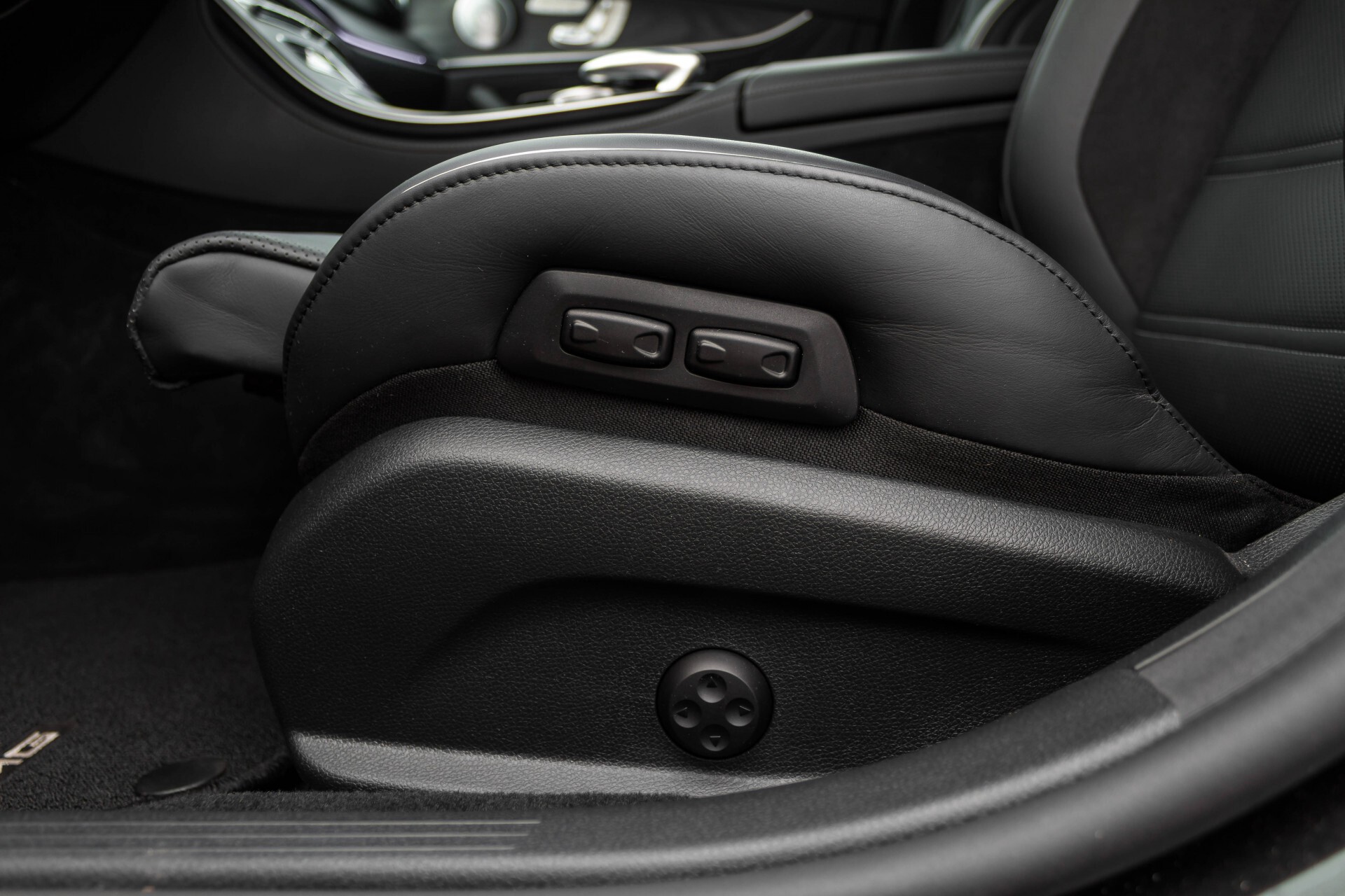 Mercedes-Benz E-Klasse 63 S AMG 4Matic Ceramic/Performance stoelen/Burmester High End/Standkachel Aut9 Foto 45