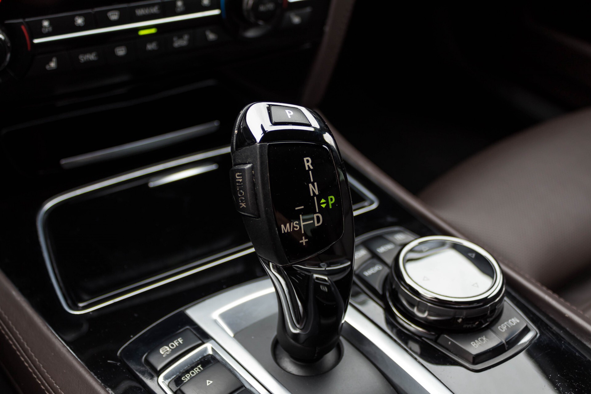 BMW 7 Serie 750Ld xDrive M-sport High Executive Individual Full Options BTW/BPM Aut8 Foto 22