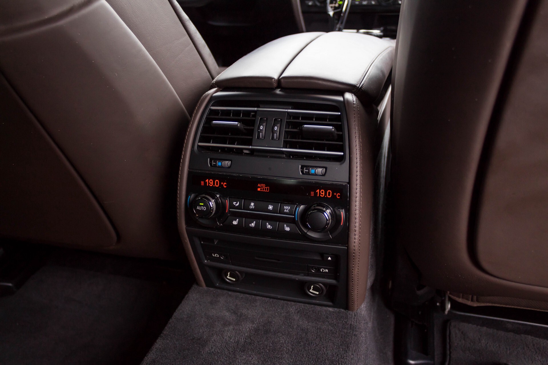 BMW 7 Serie 750Ld xDrive M-sport High Executive Individual Full Options BTW/BPM Aut8 Foto 50