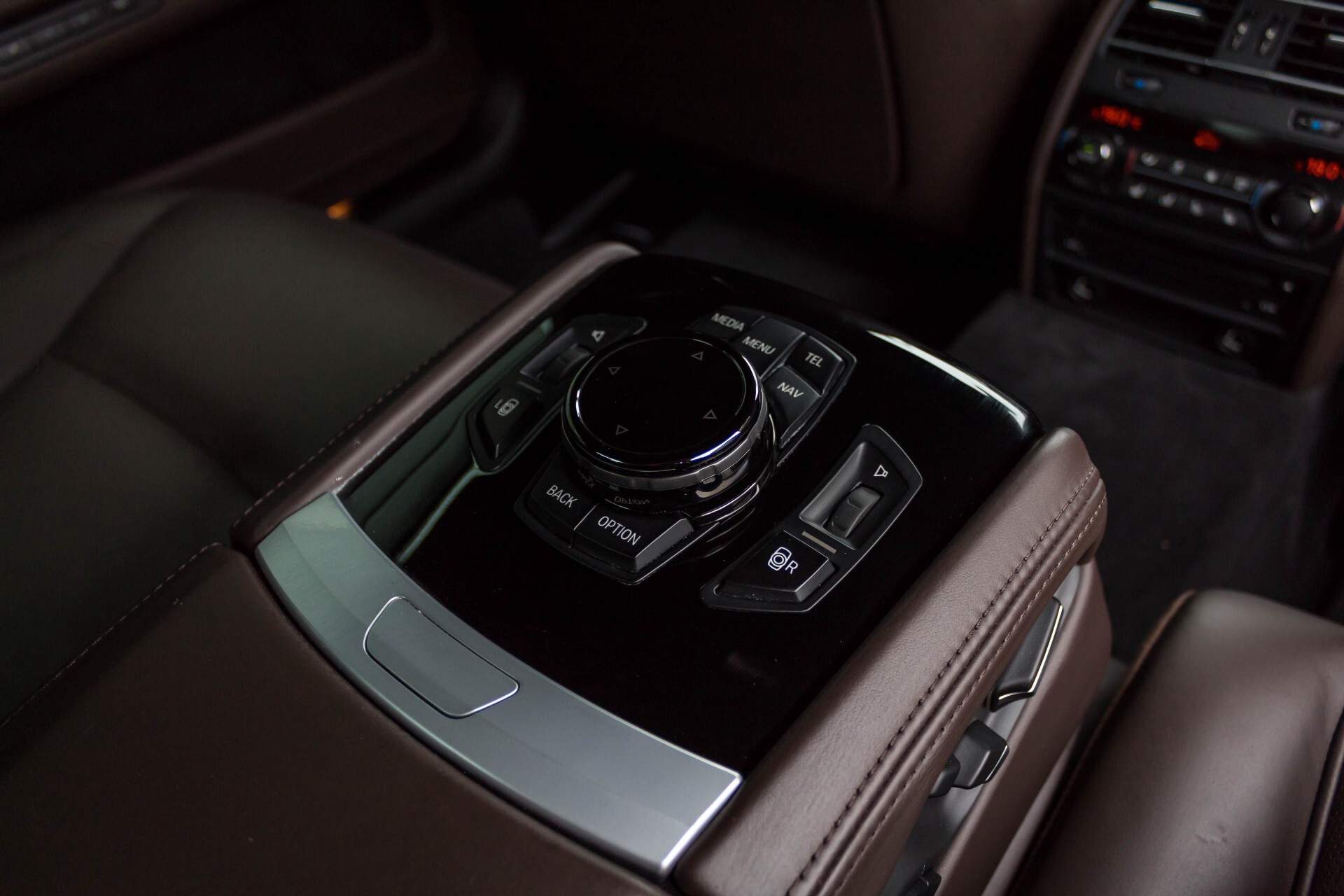 BMW 7 Serie 750Ld xDrive M-sport High Executive Individual Full Options BTW/BPM Aut8 Foto 54