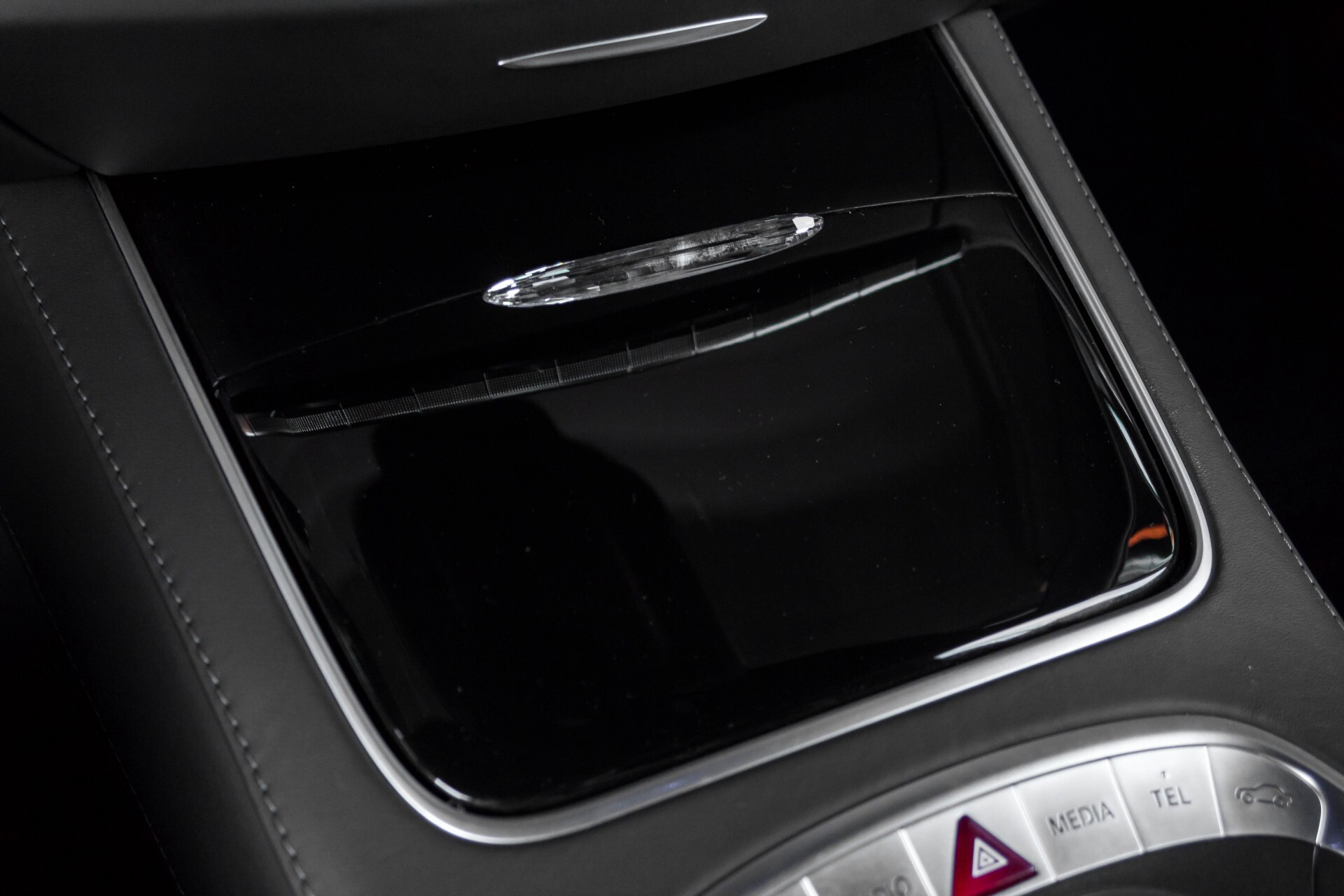 Mercedes-Benz S-Klasse Coupé 63 AMG 4-M Keramisch/Akrapovic/Swarowski/Designo/Burmester High End Aut7 Foto 33