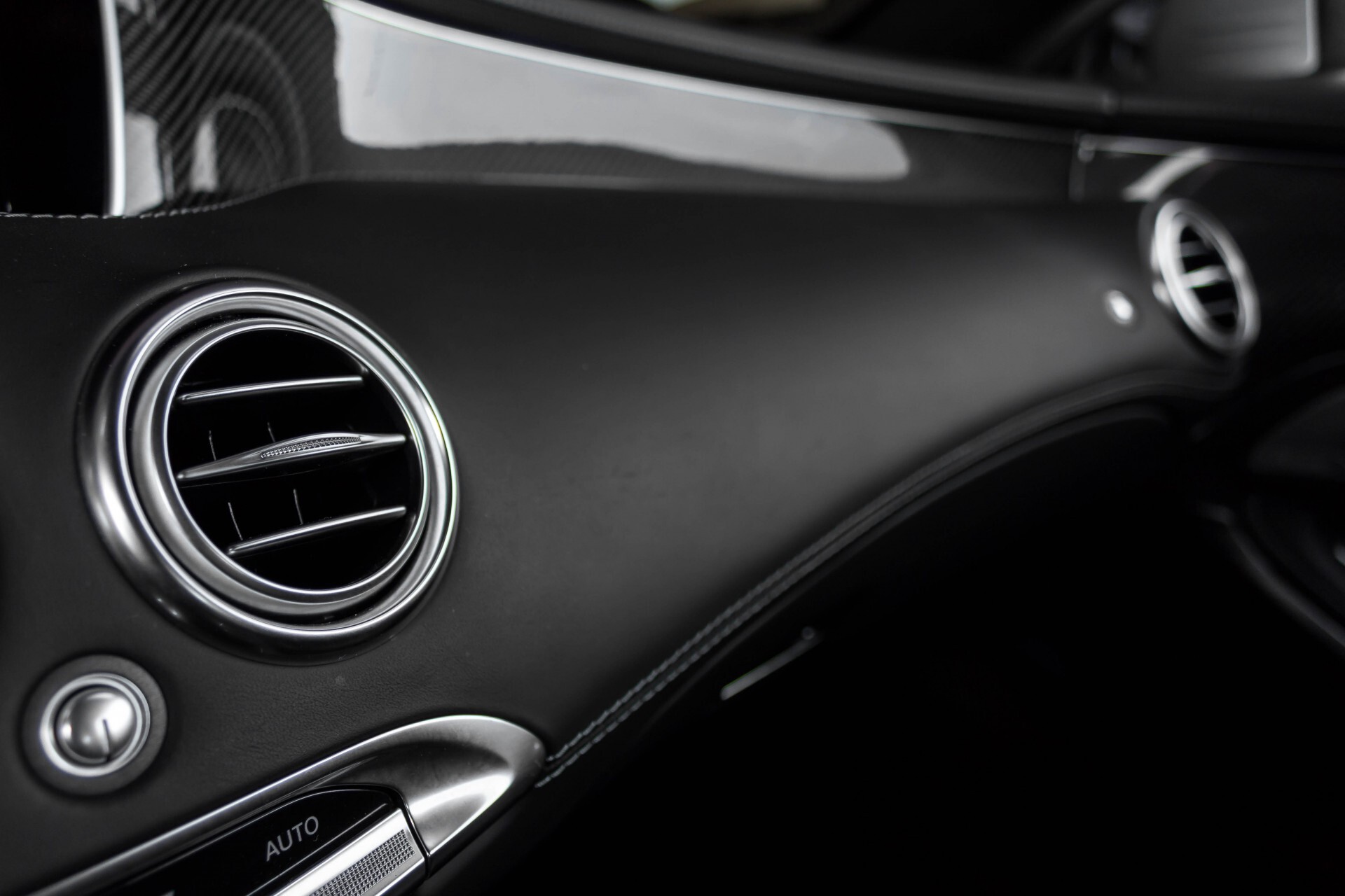 Mercedes-Benz S-Klasse Coupé 63 AMG 4-M Keramisch/Akrapovic/Swarowski/Designo/Burmester High End Aut7 Foto 39