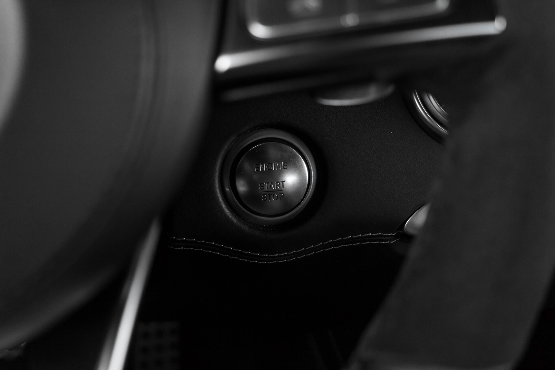 Mercedes-Benz S-Klasse Coupé 63 AMG 4-M Keramisch/Akrapovic/Swarowski/Designo/Burmester High End Aut7 Foto 41