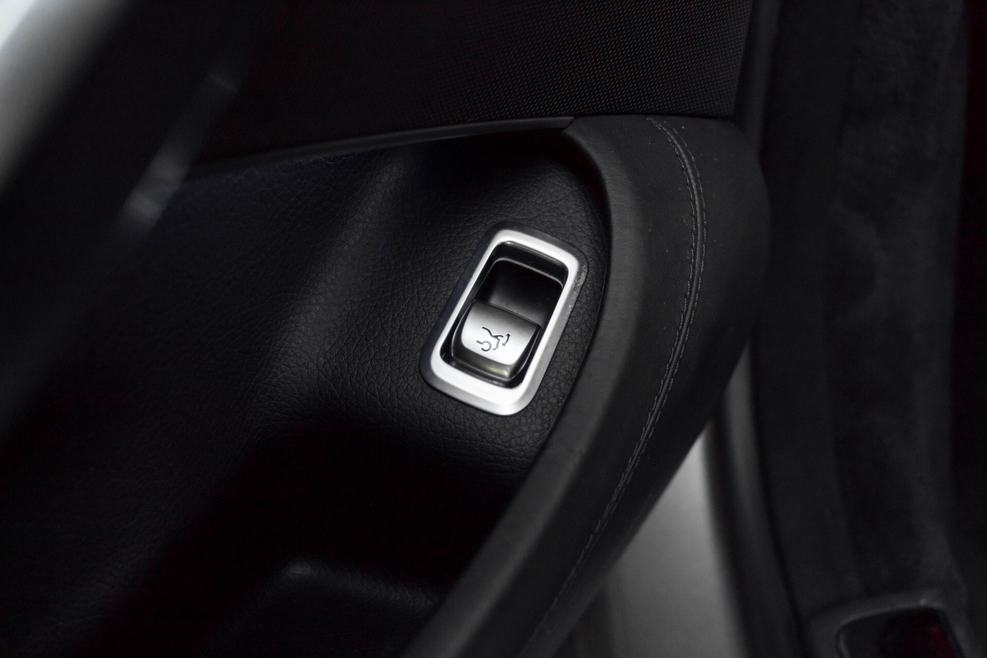 Mercedes-Benz S-Klasse Coupé 63 AMG 4-M Keramisch/Akrapovic/Swarowski/Designo/Burmester High End Aut7 Foto 46