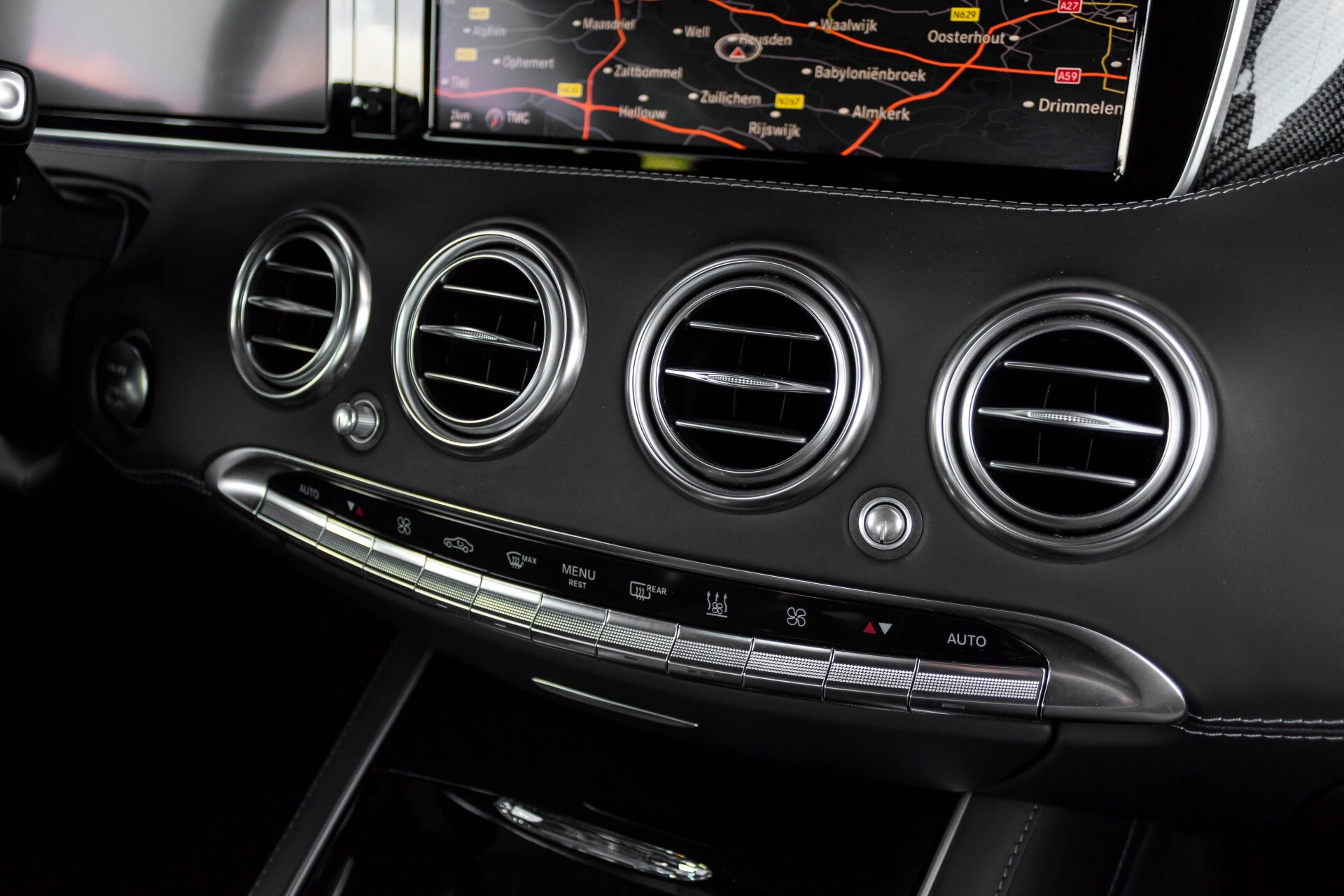 Mercedes-Benz S-Klasse Coupé 63 AMG 4-M Keramisch/Akrapovic/Swarowski/Designo/Burmester High End Aut7 Foto 49