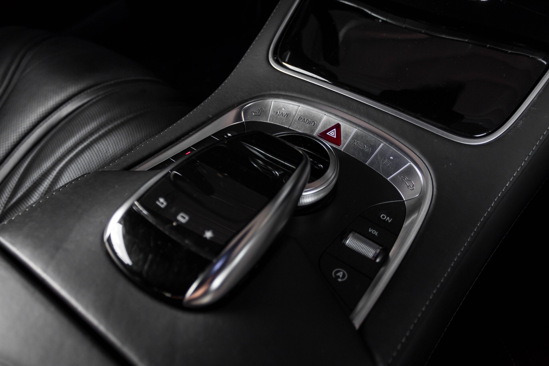 Mercedes-Benz S-Klasse Coupé 63 AMG 4-M Keramisch/Akrapovic/Swarowski/Designo/Burmester High End Aut7 Foto 50