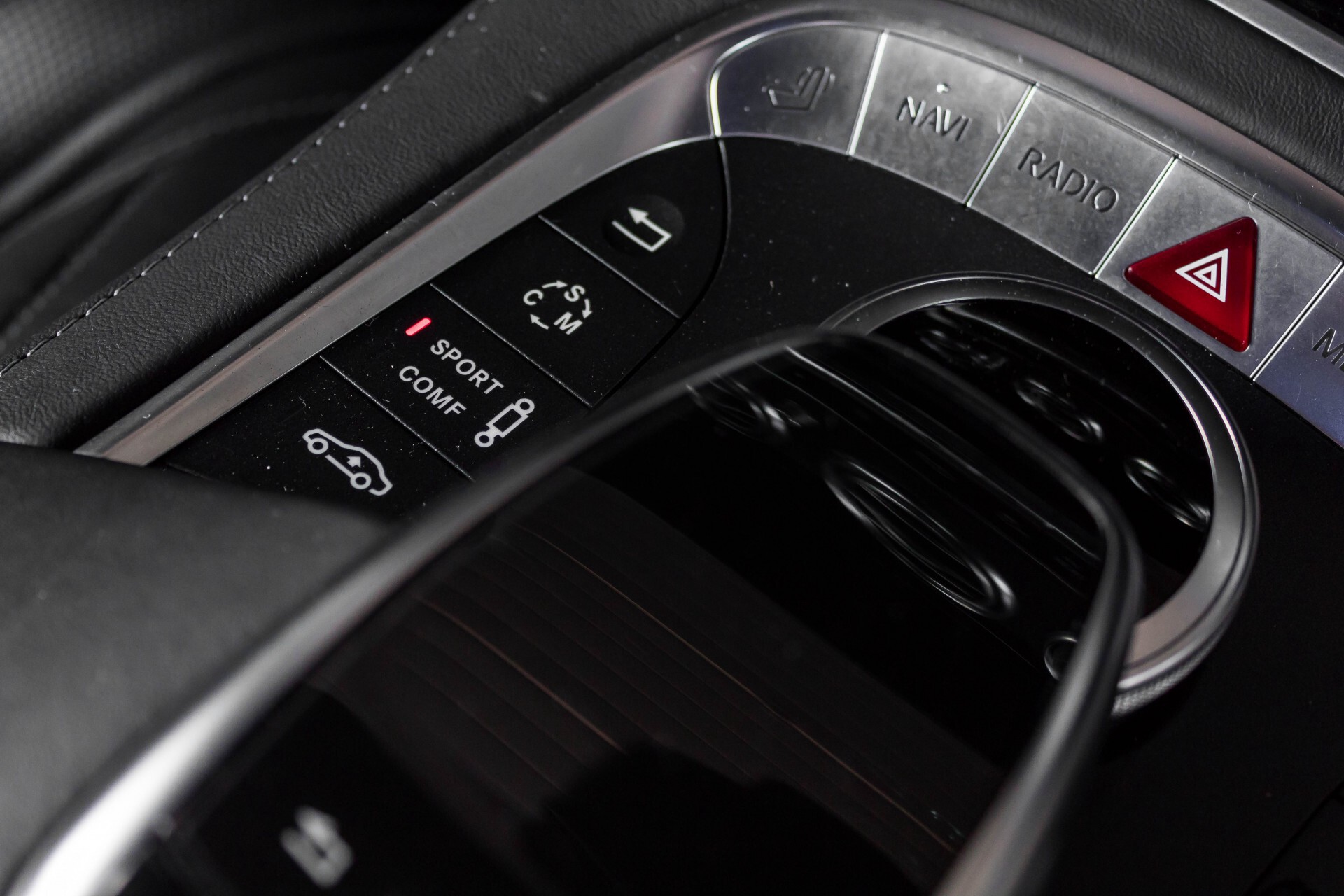 Mercedes-Benz S-Klasse Coupé 63 AMG 4-M Keramisch/Akrapovic/Swarowski/Designo/Burmester High End Aut7 Foto 52