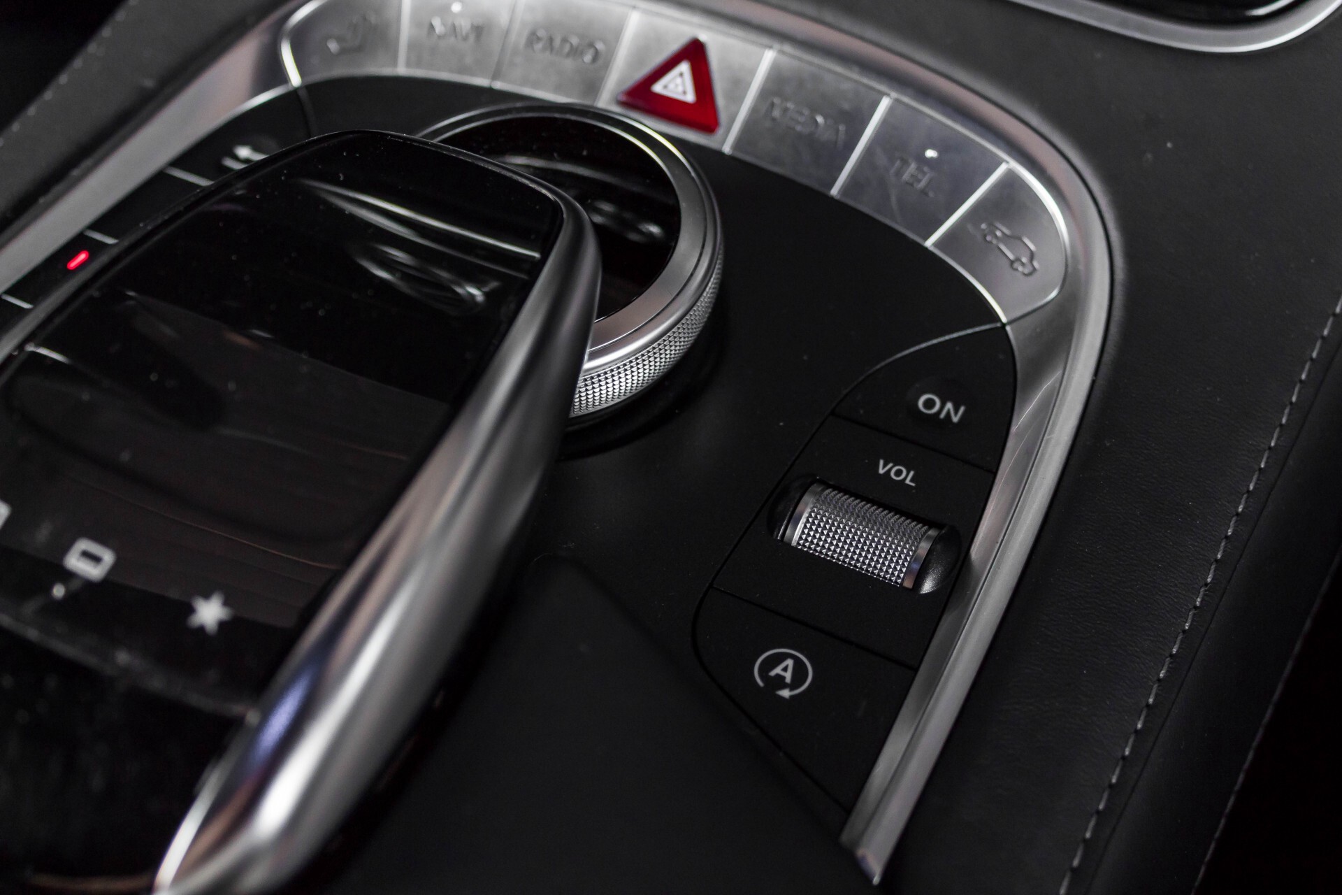 Mercedes-Benz S-Klasse Coupé 63 AMG 4-M Keramisch/Akrapovic/Swarowski/Designo/Burmester High End Aut7 Foto 53