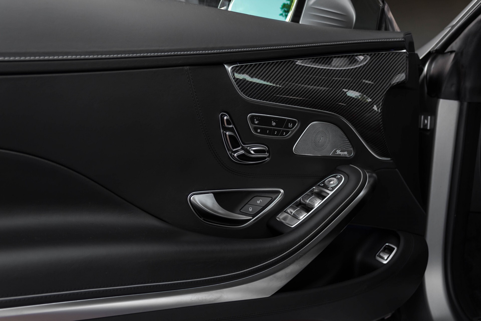 Mercedes-Benz S-Klasse Coupé 63 AMG 4-M Keramisch/Akrapovic/Swarowski/Designo/Burmester High End Aut7 Foto 59