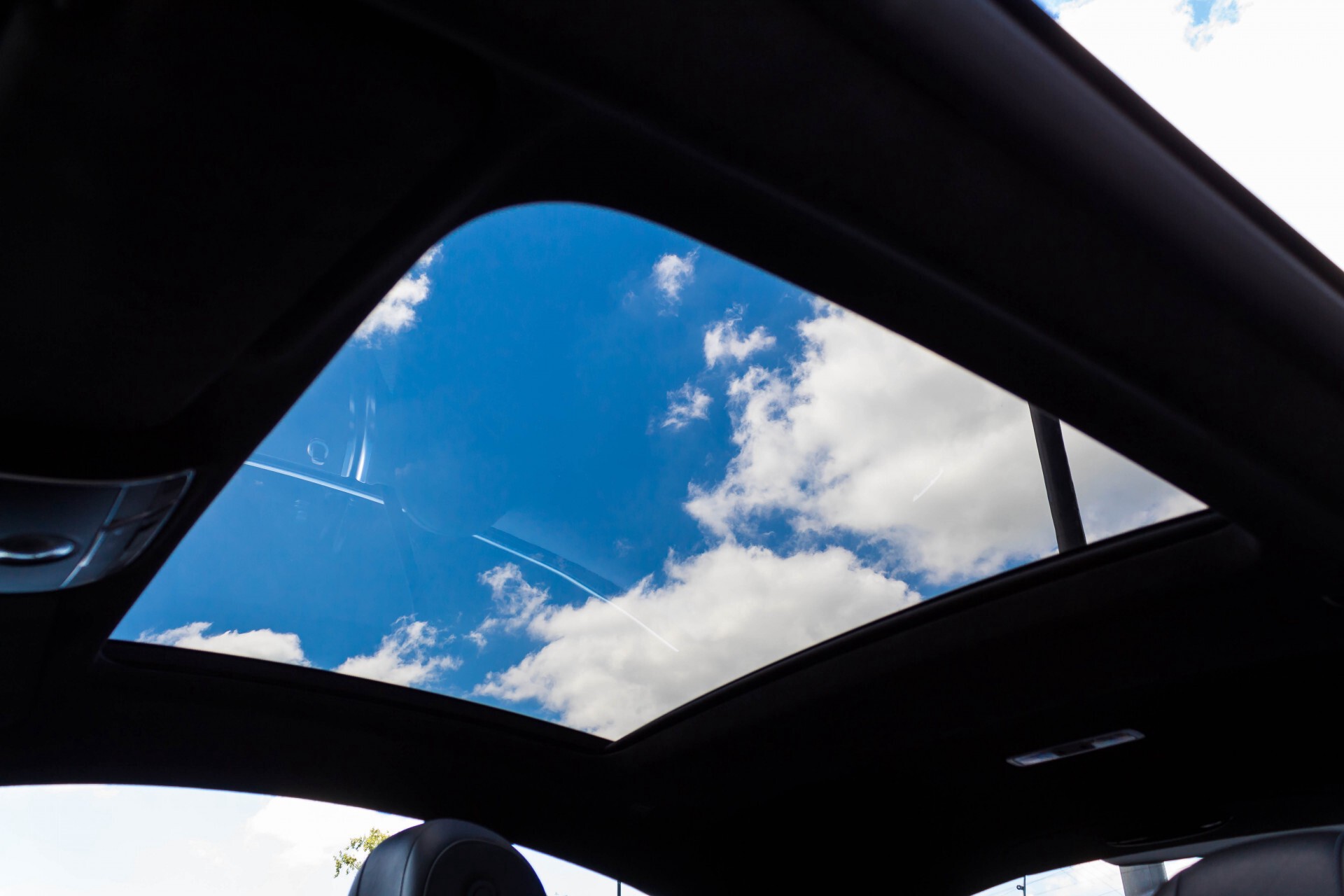 Mercedes-Benz S-Klasse Coupé 63 AMG 4-M Keramisch/Akrapovic/Swarowski/Designo/Burmester High End Aut7 Foto 63