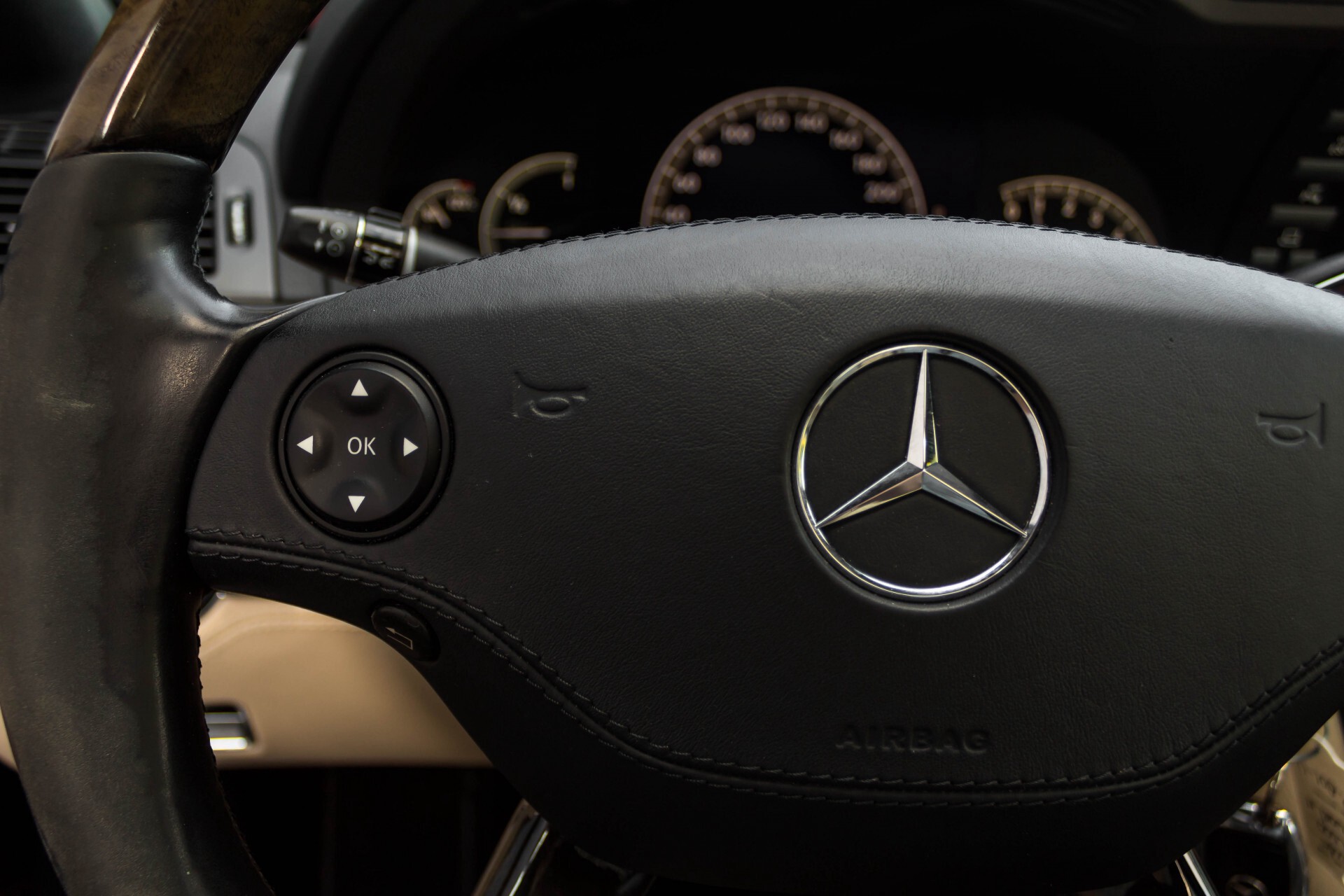 Mercedes-Benz CL-Klasse 500 Distronic/Nightvision/Massage/Harman-Kardon Aut7 Foto 10