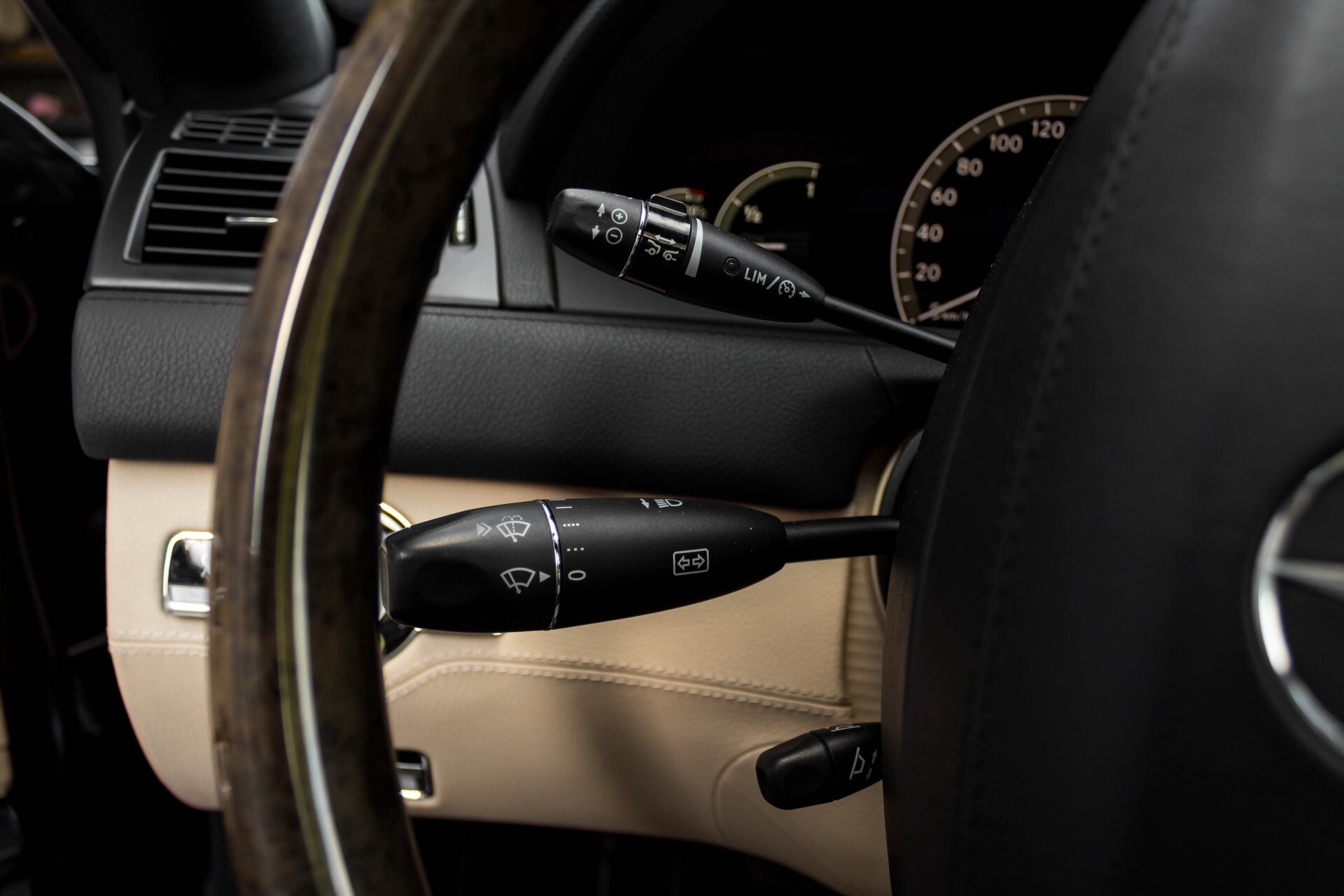 Mercedes-Benz CL-Klasse 500 Distronic/Nightvision/Massage/Harman-Kardon Aut7 Foto 11