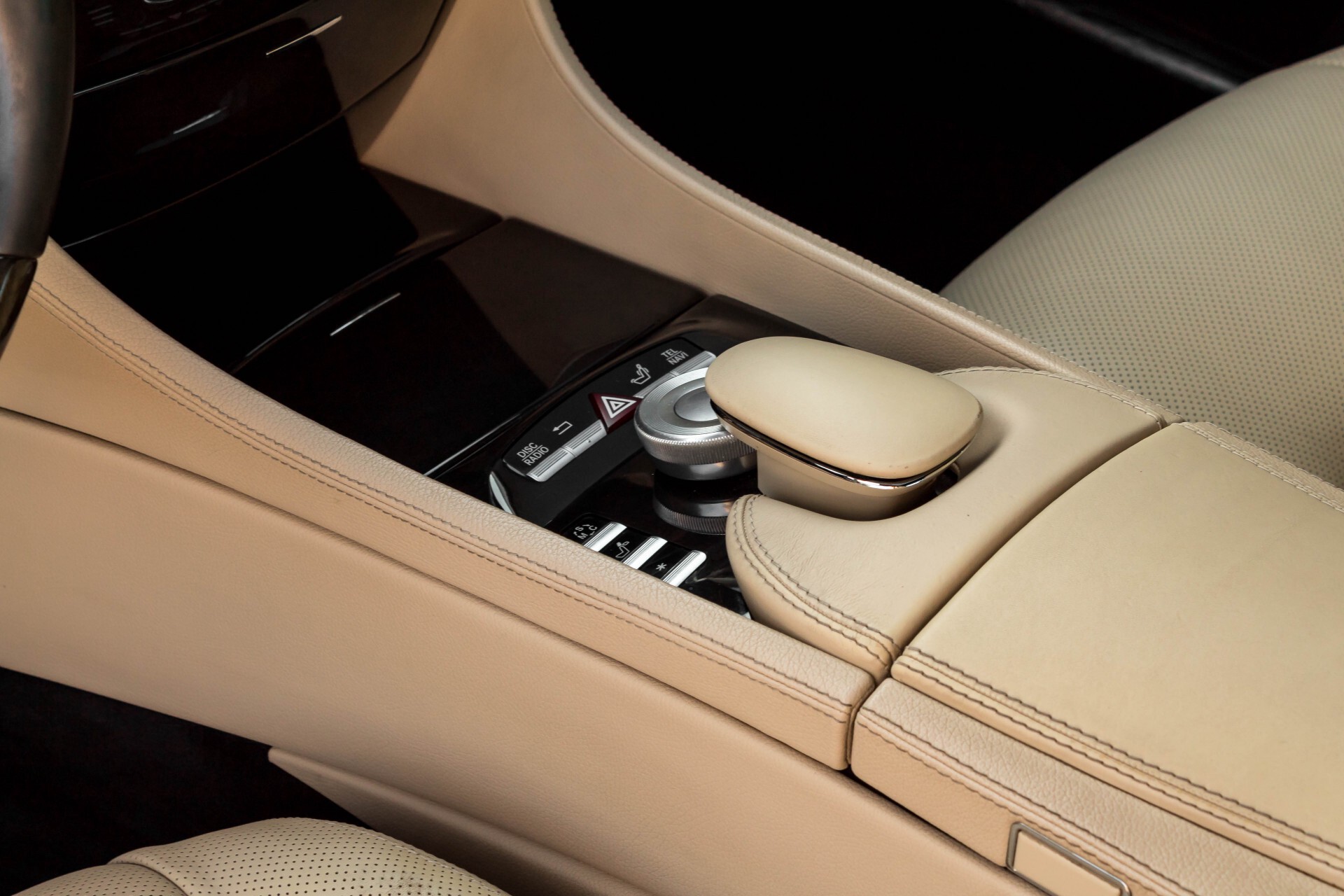 Mercedes-Benz CL-Klasse 500 Distronic/Nightvision/Massage/Harman-Kardon Aut7 Foto 36