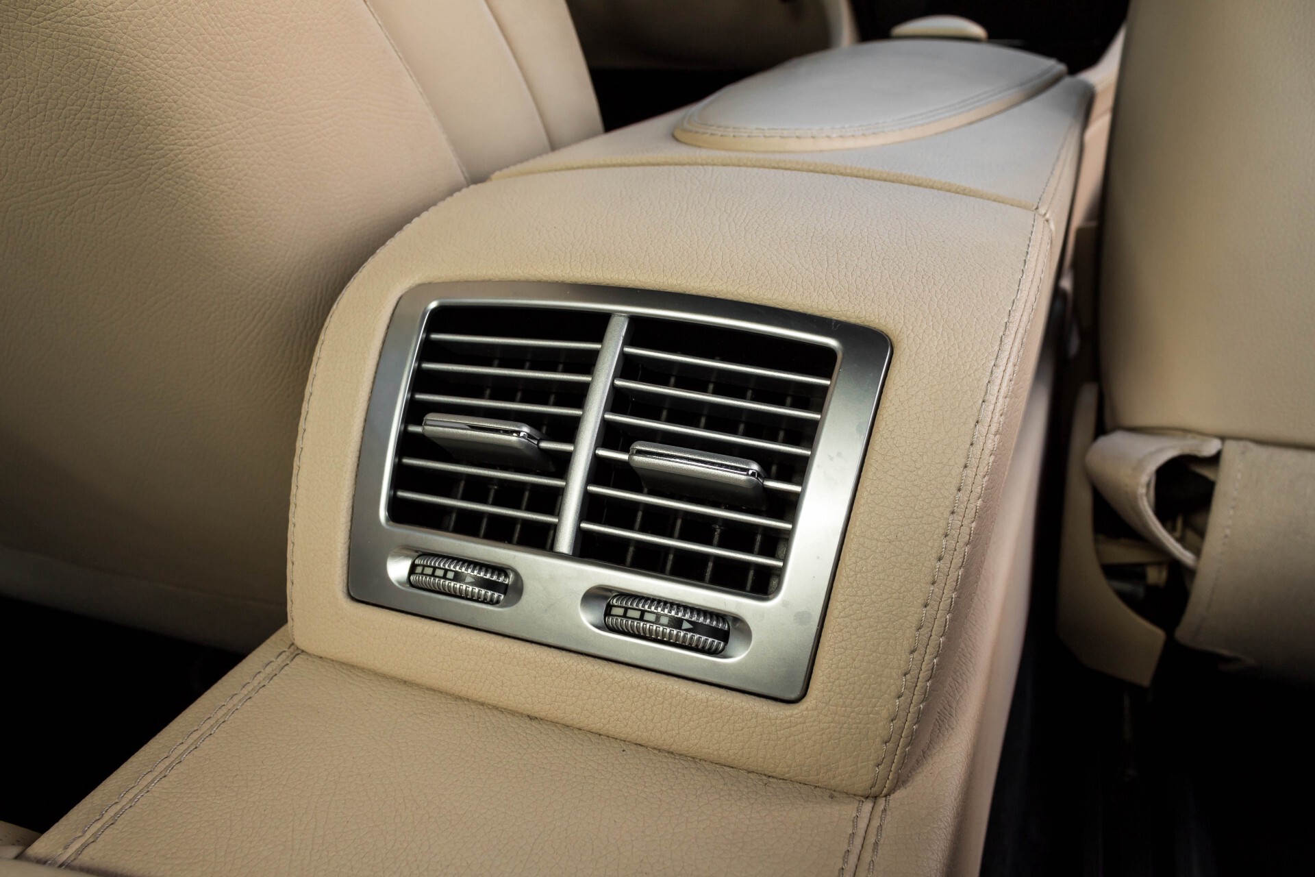 Mercedes-Benz CL-Klasse 500 Distronic/Nightvision/Massage/Harman-Kardon Aut7 Foto 43