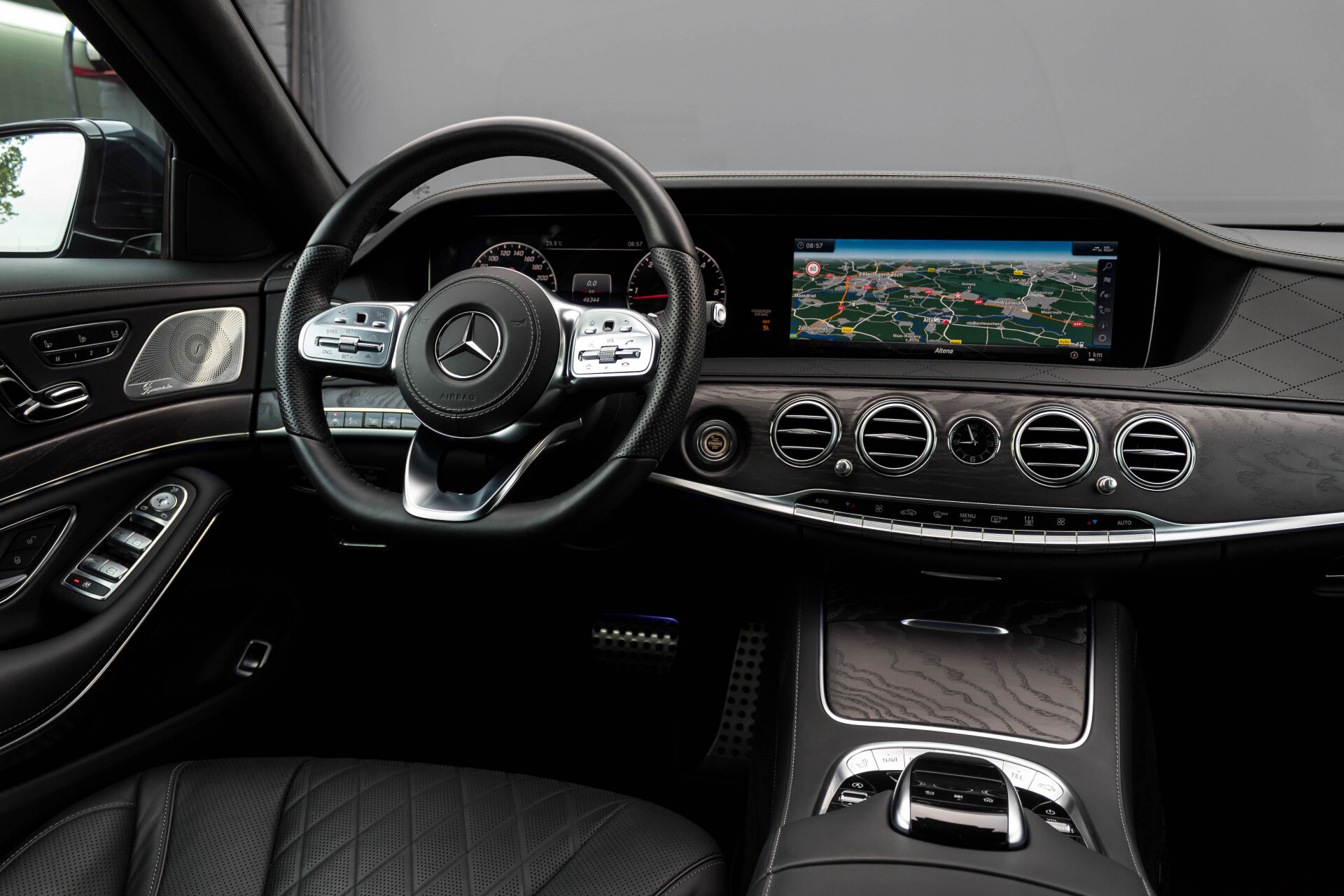 Mercedes-Benz S-Klasse 350d Lang AMG Exclusive Full Options Aut9 Foto 4