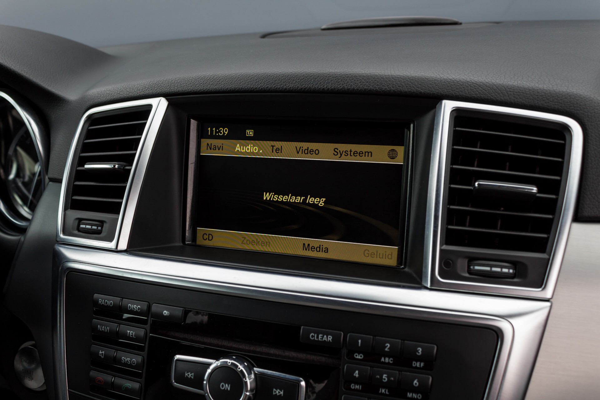 Mercedes-Benz M-Klasse 350 AMG 4-M Panorama/Keyless/Harman-Kardon/Camera/Trekhaak Aut7 Foto 19