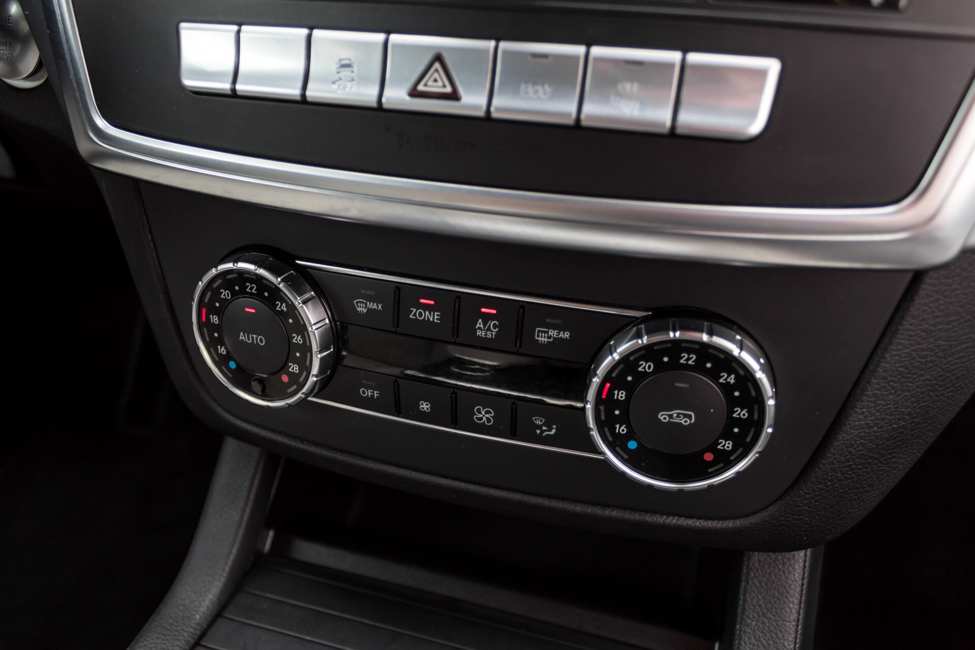 Mercedes-Benz M-Klasse 350 AMG 4-M Panorama/Keyless/Harman-Kardon/Camera/Trekhaak Aut7 Foto 26