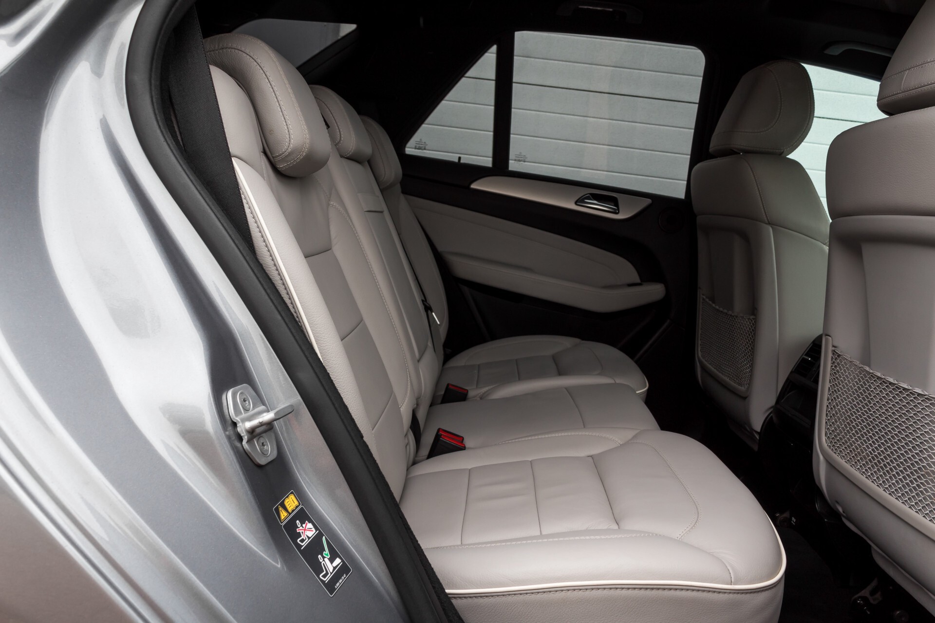 Mercedes-Benz M-Klasse 350 AMG 4-M Panorama/Keyless/Harman-Kardon/Camera/Trekhaak Aut7 Foto 4