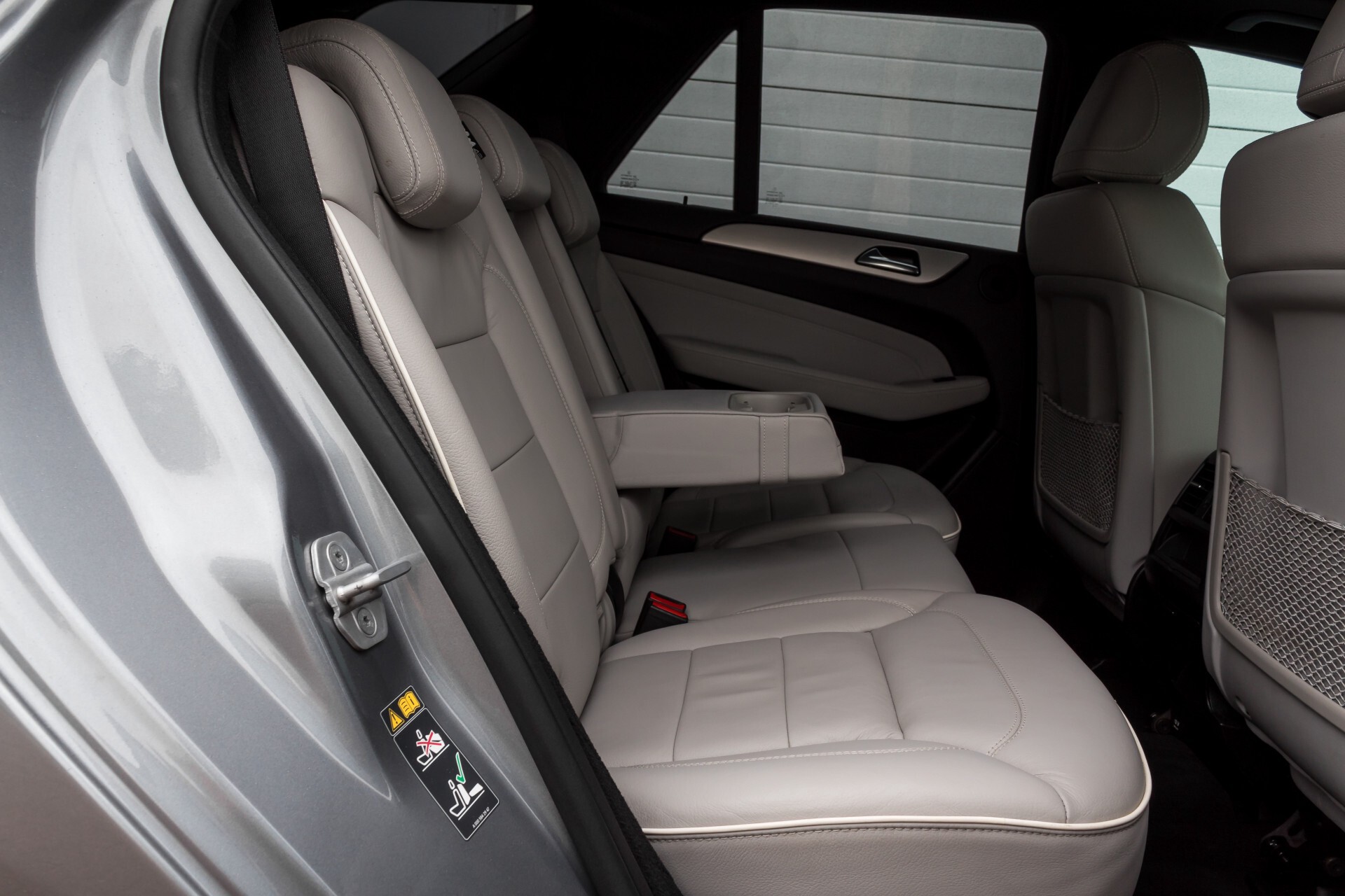 Mercedes-Benz M-Klasse 350 AMG 4-M Panorama/Keyless/Harman-Kardon/Camera/Trekhaak Aut7 Foto 5