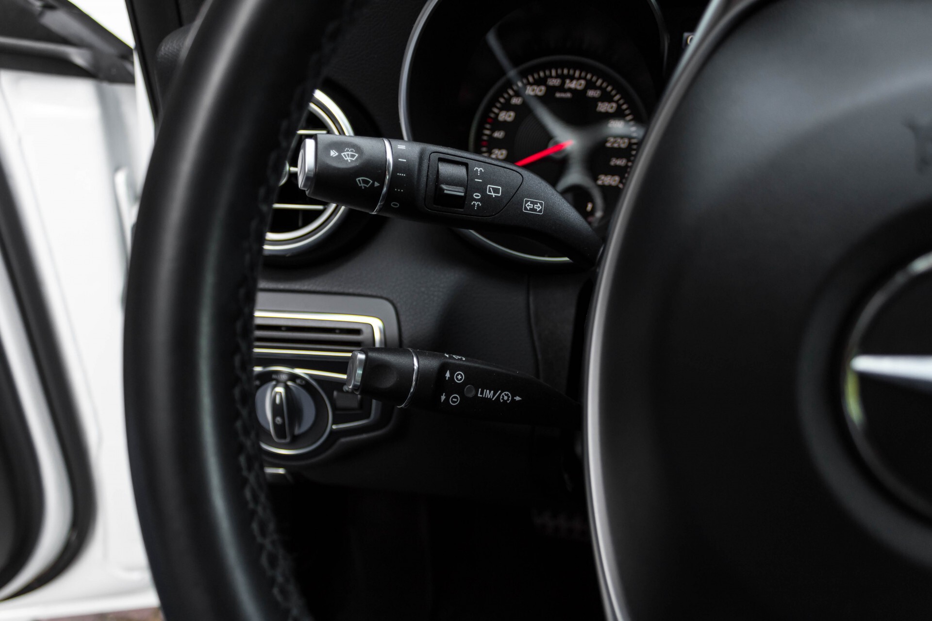 Mercedes-Benz C-Klasse Estate 200d AMG Night Wegkl-Trekhaak/LED/Dodehoekassistent/Verw Stln Aut7 Foto 10