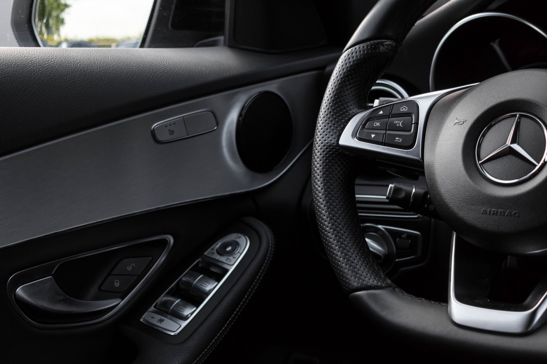 Mercedes-Benz C-Klasse Estate 200d AMG Night Wegkl-Trekhaak/LED/Dodehoekassistent/Verw Stln Aut7 Foto 46