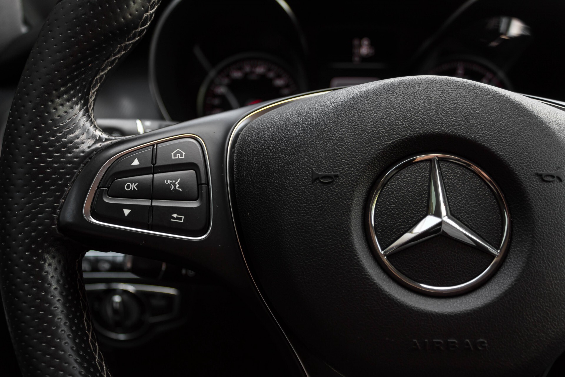 Mercedes-Benz V-Klasse 220 CDI Lang AMG 6-Persoons Avantgarde Edition Burmester/360camera/spoorpakket/ILS Aut7 Foto 10