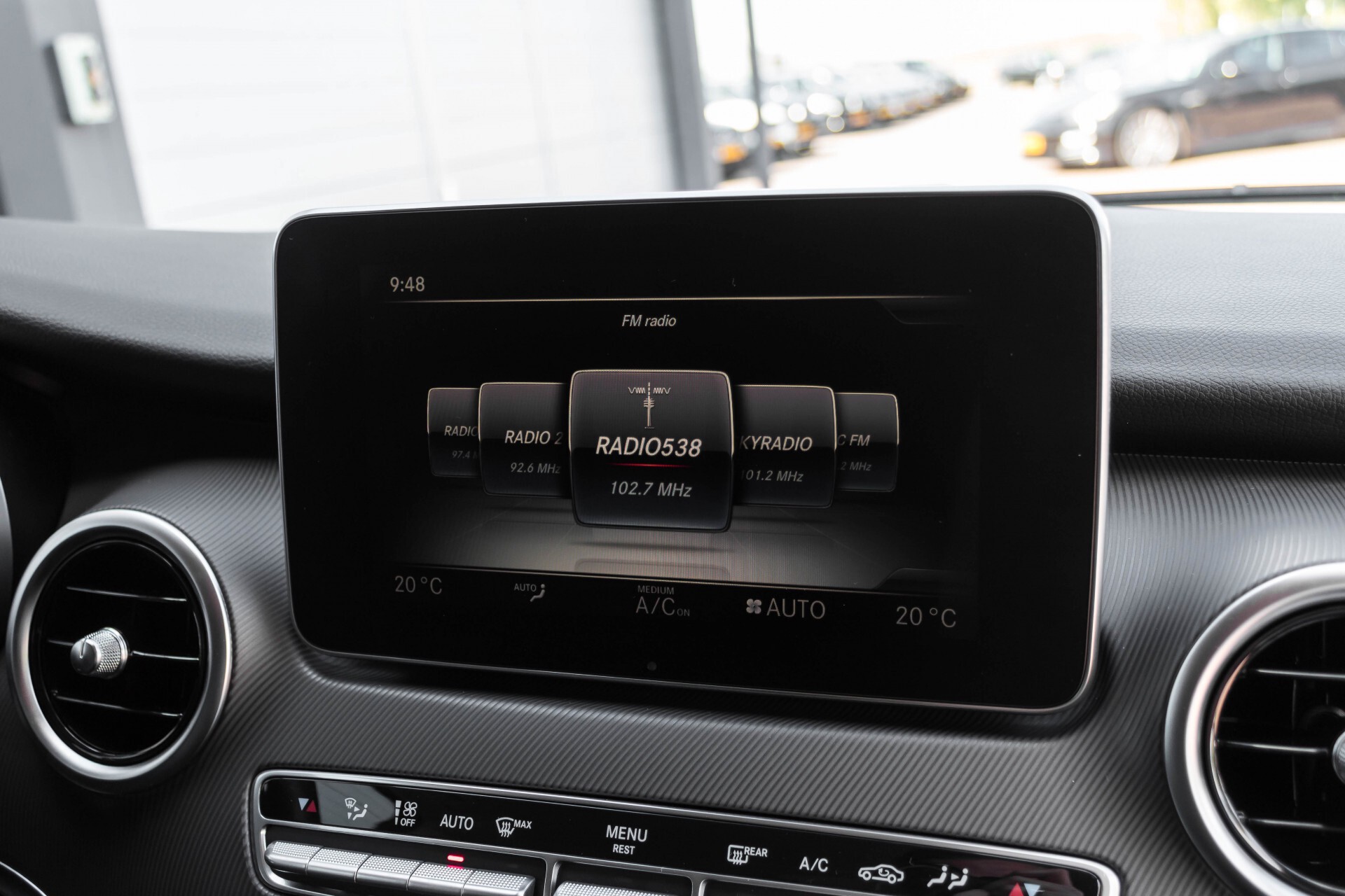 Mercedes-Benz V-Klasse 220 CDI Lang AMG 6-Persoons Avantgarde Edition Burmester/360camera/spoorpakket/ILS Aut7 Foto 20