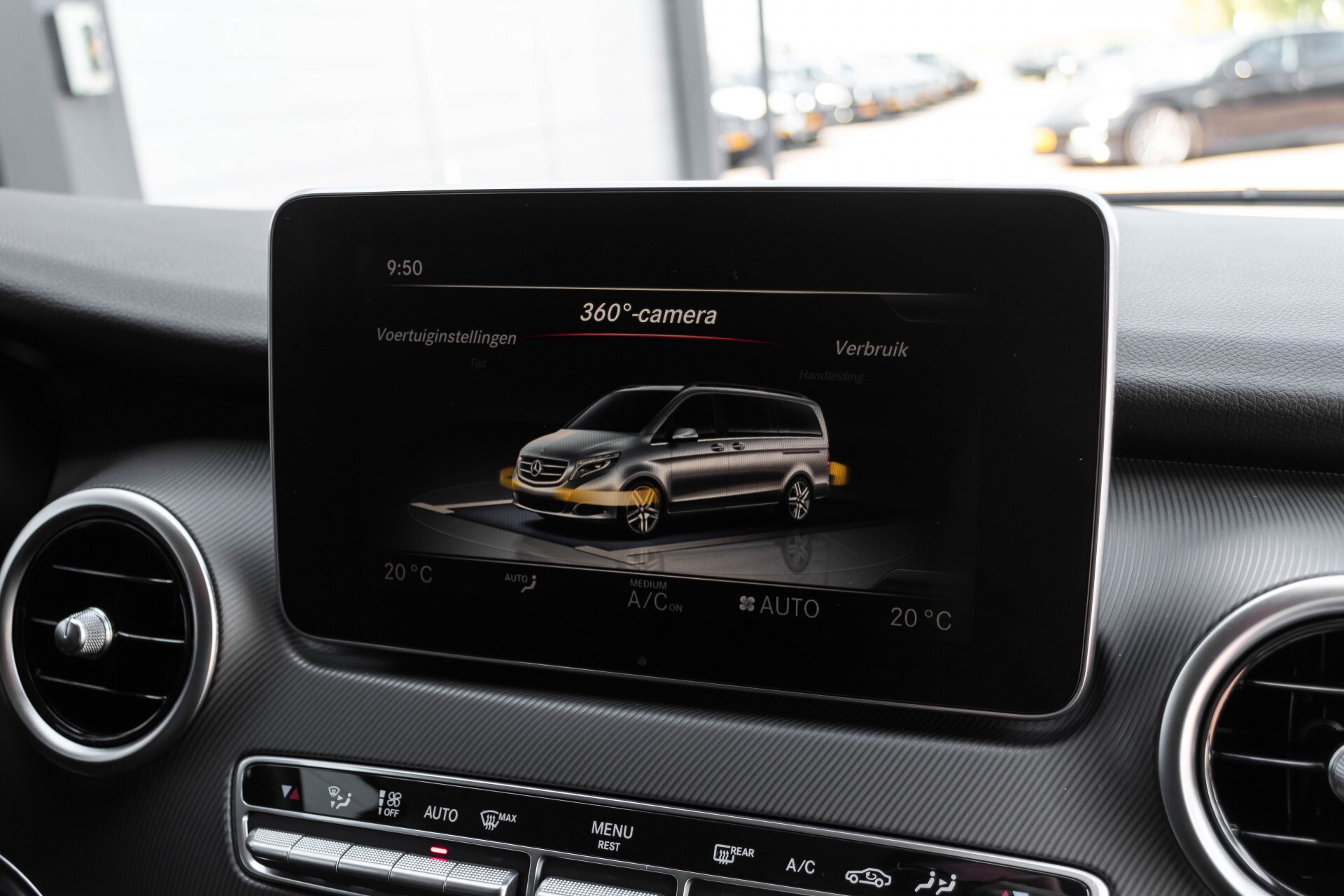 Mercedes-Benz V-Klasse 220 CDI Lang AMG 6-Persoons Avantgarde Edition Burmester/360camera/spoorpakket/ILS Aut7 Foto 32