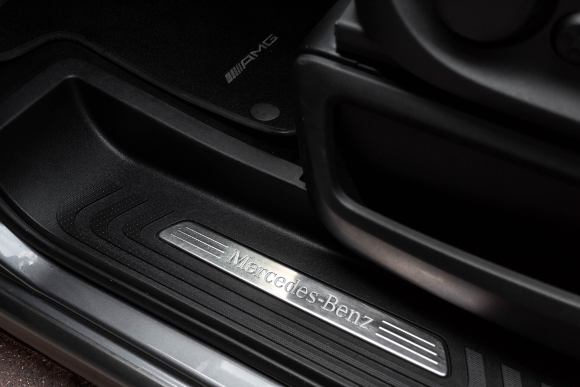 Mercedes-Benz V-Klasse 220 CDI Lang AMG 6-Persoons Avantgarde Edition Burmester/360camera/spoorpakket/ILS Aut7 Foto 45