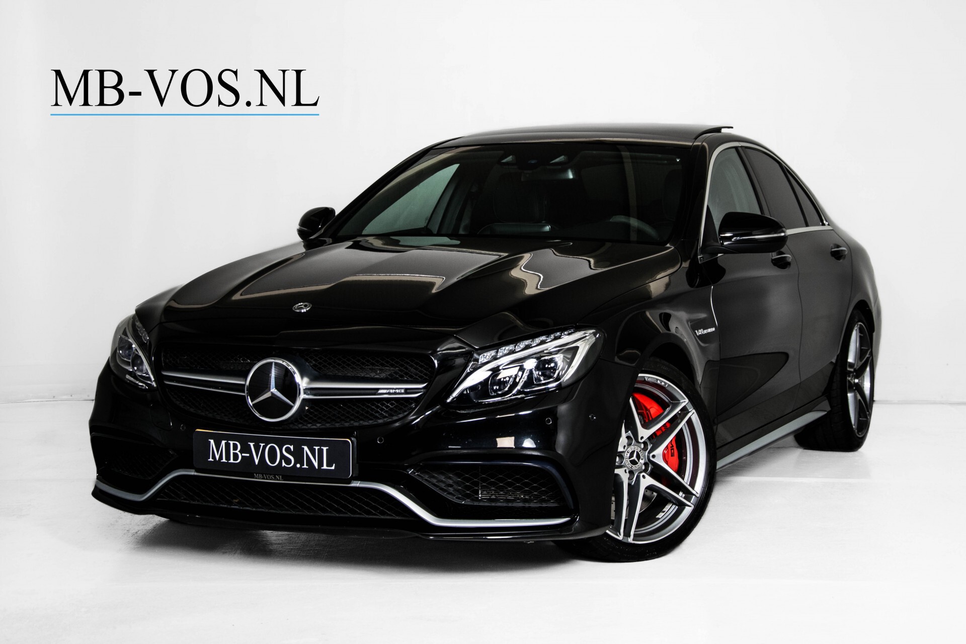 Mercedes-Benz C-Klasse 63 AMG S Akrapovic/Panorama/Distronic/Keyless/Comand/Camera/ILS Aut7 Foto 1