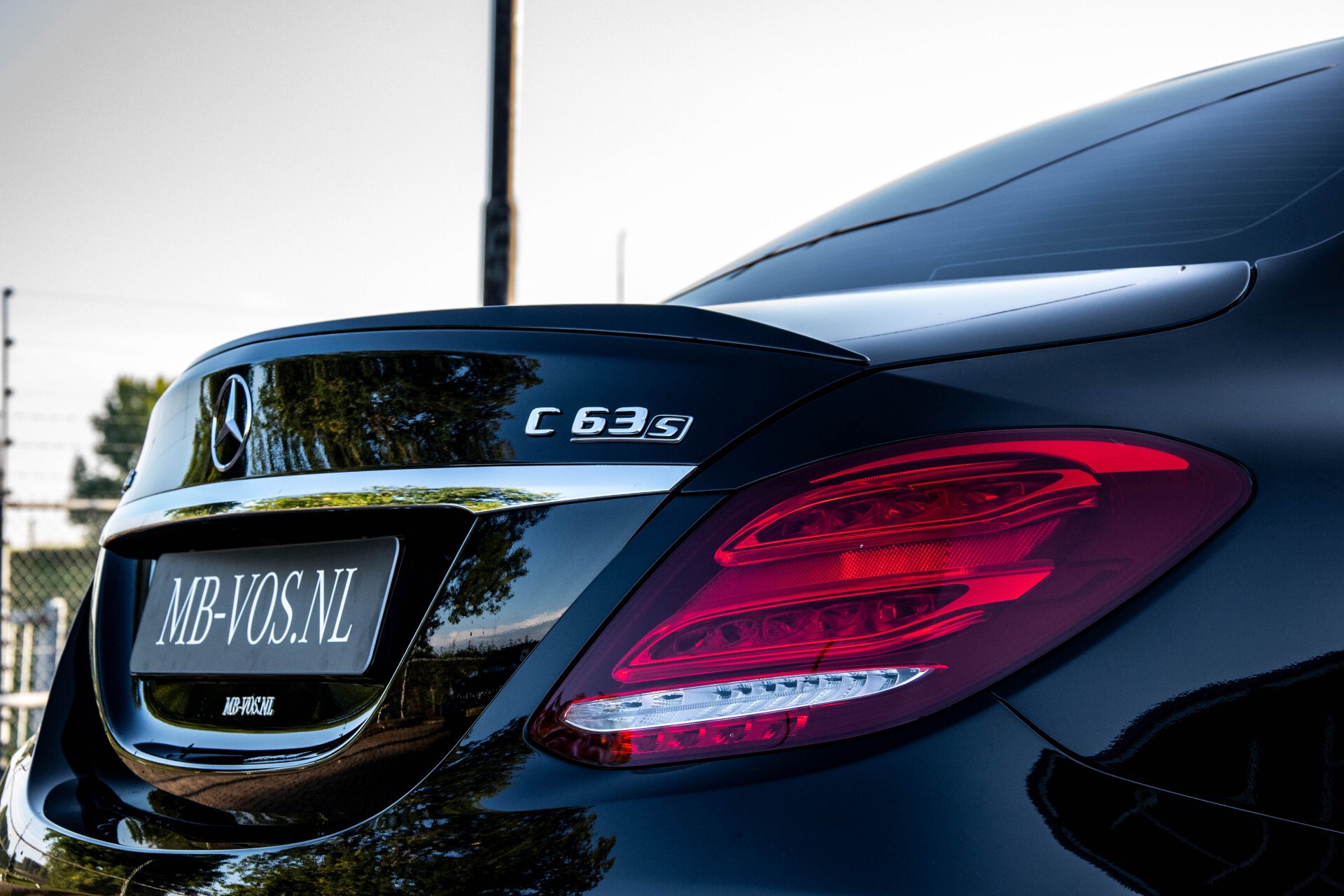 Mercedes-Benz C-Klasse 63 AMG S Akrapovic/Panorama/Distronic/Keyless/Comand/Camera/ILS Aut7 Foto 46