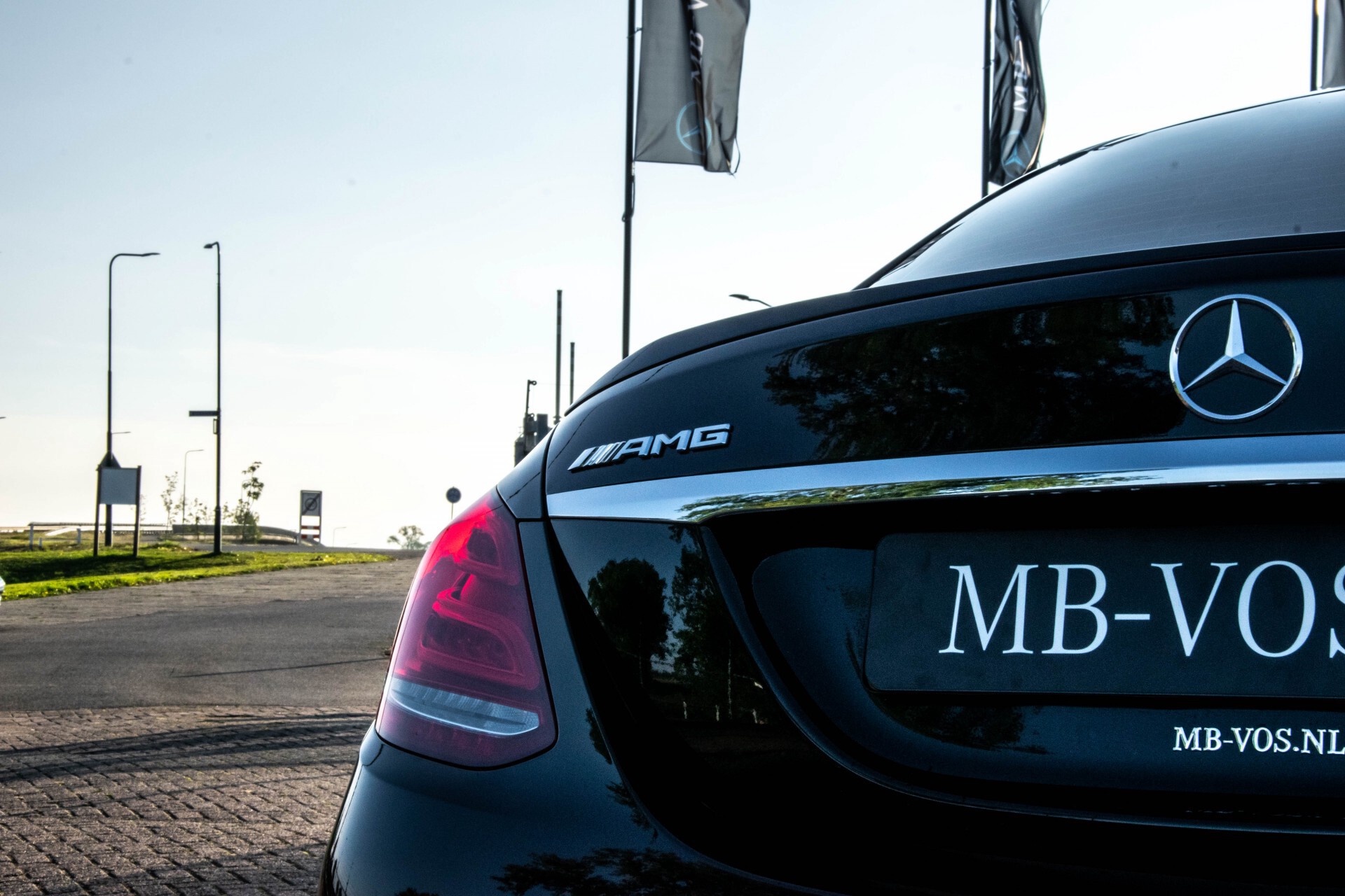 Mercedes-Benz C-Klasse 63 AMG S Akrapovic/Panorama/Distronic/Keyless/Comand/Camera/ILS Aut7 Foto 54